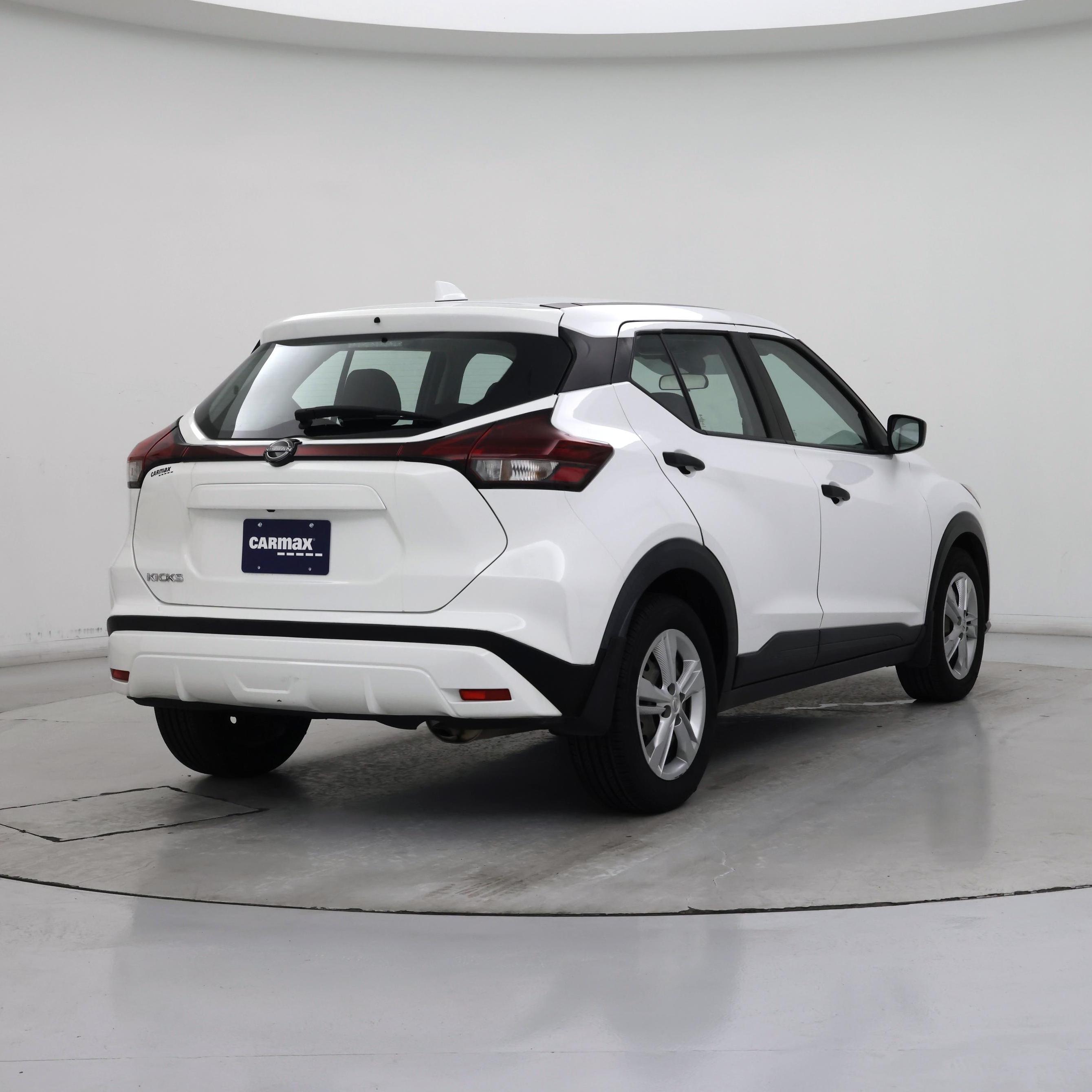 Thumbnail: 2022 Nissan Kicks - 8