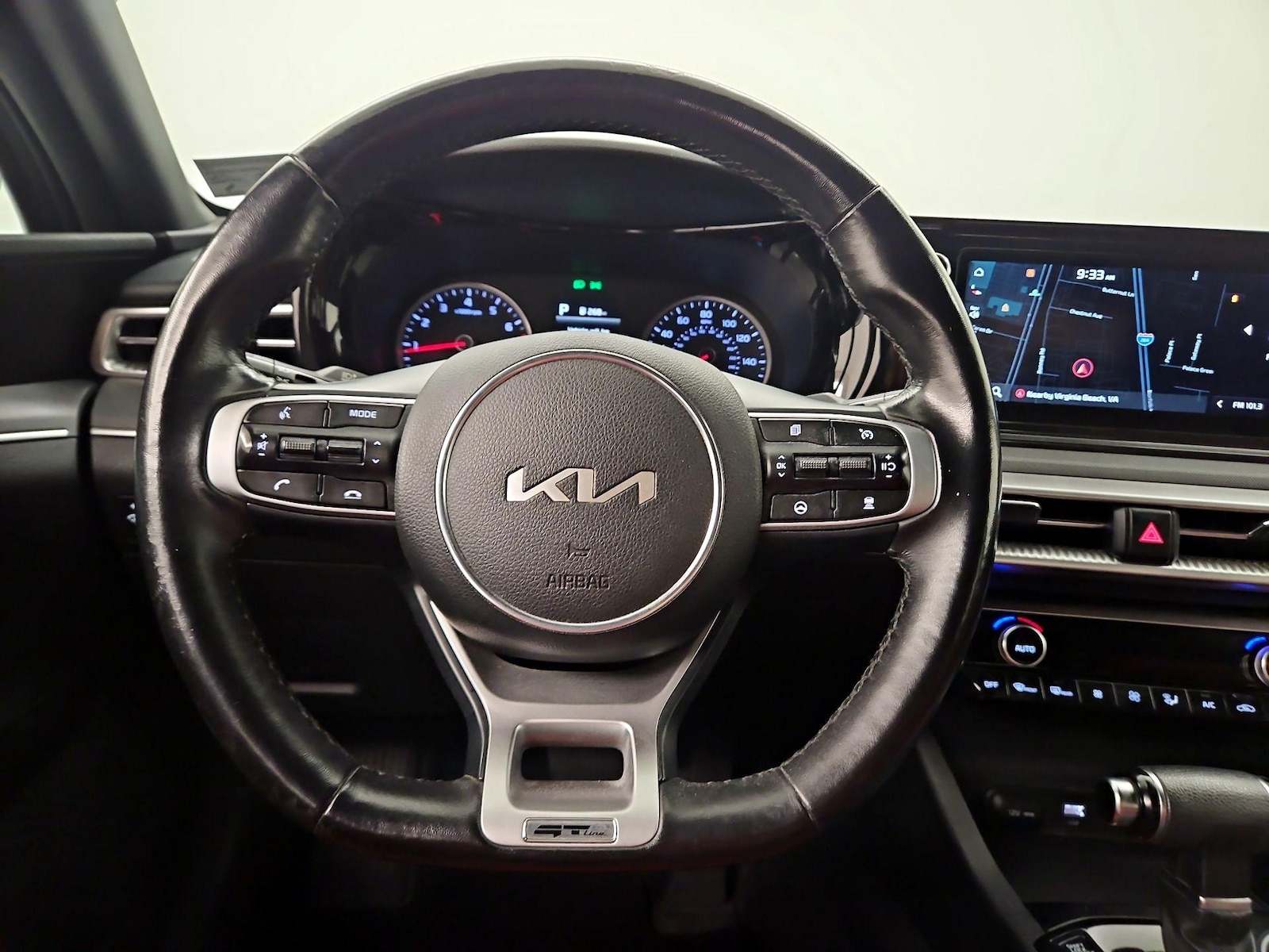 2024 Kia K5 GT-Line - Photo 11