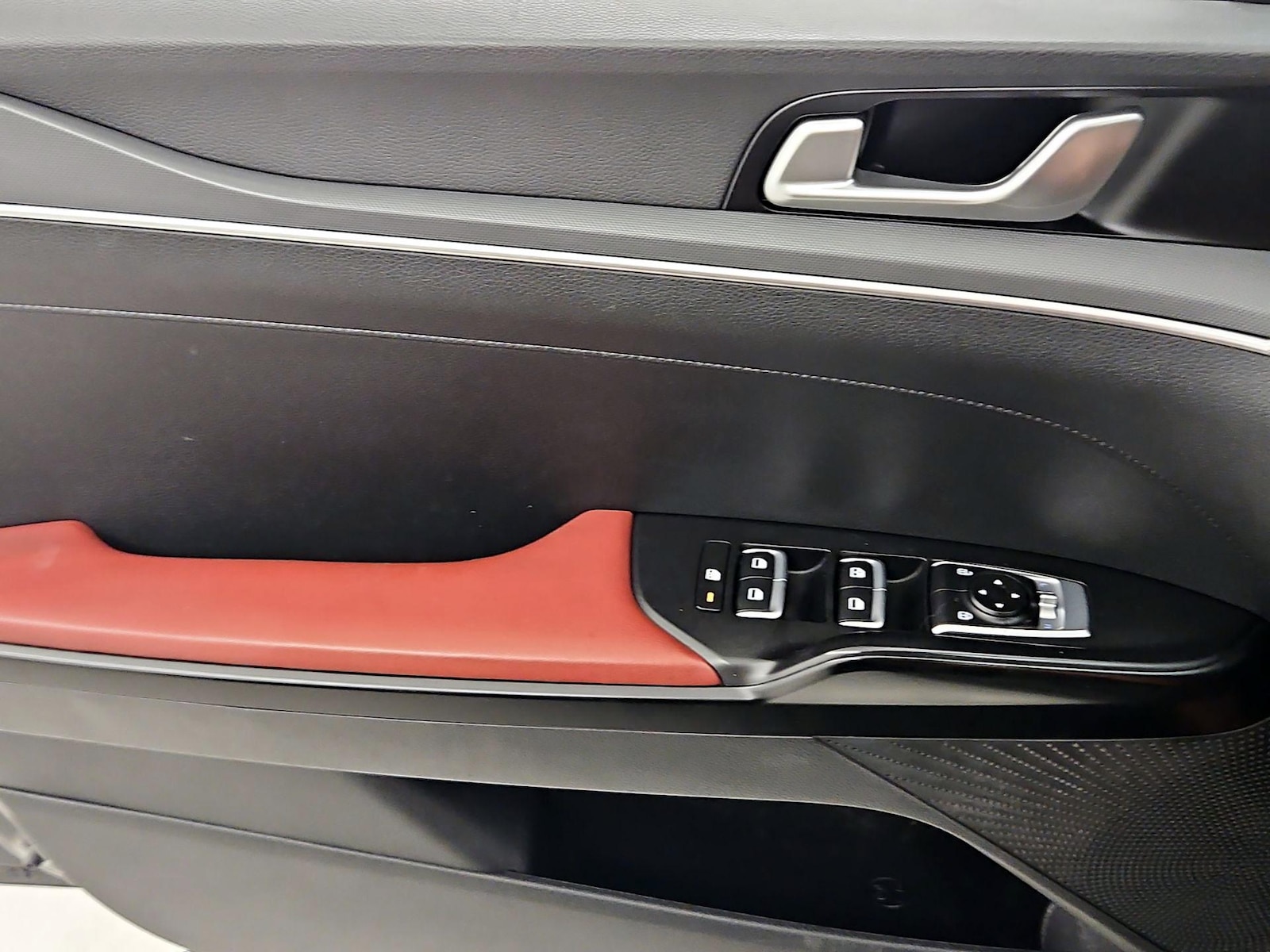 2024 Kia K5 GT-Line - Photo 13