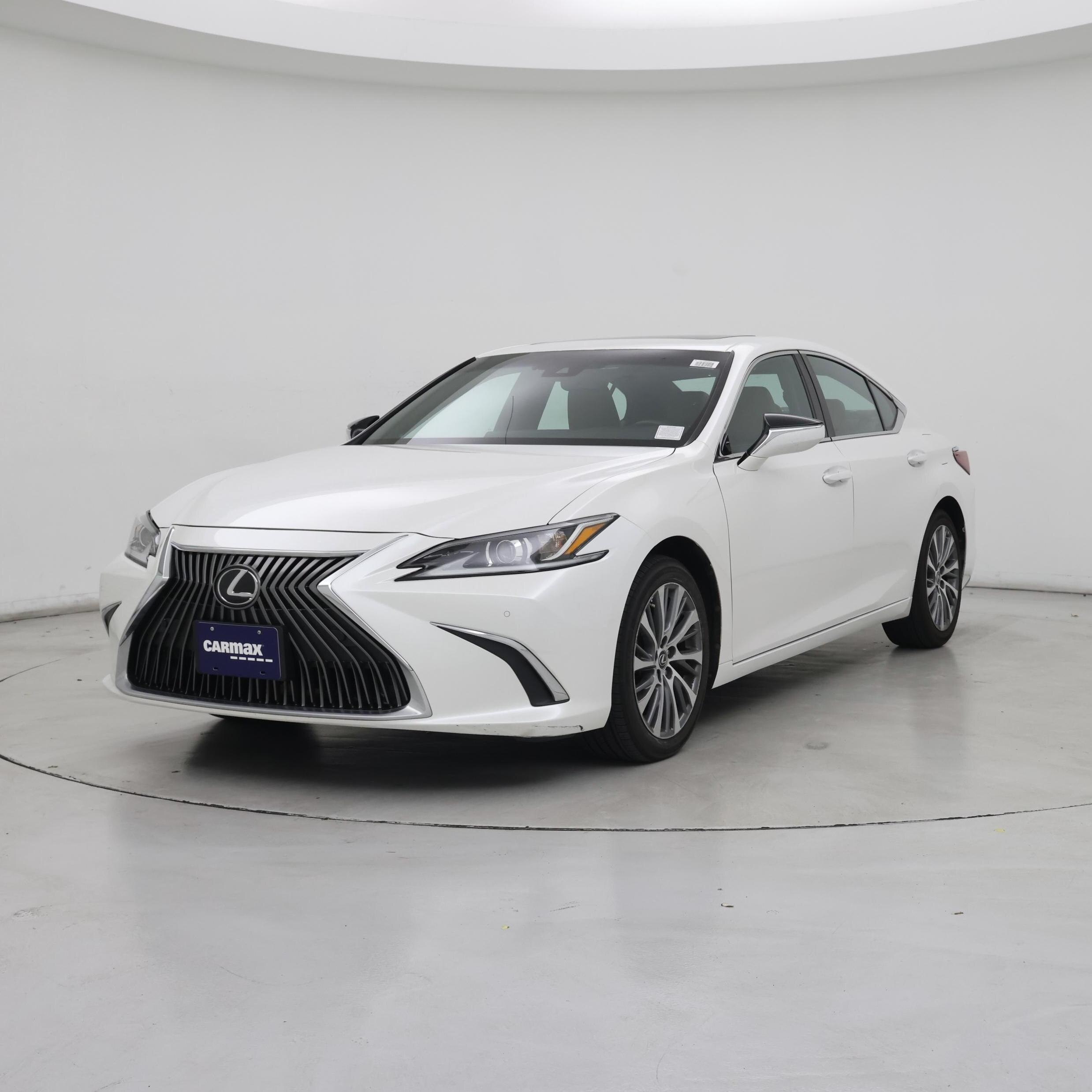 Thumbnail: 2020 Lexus ES - 4