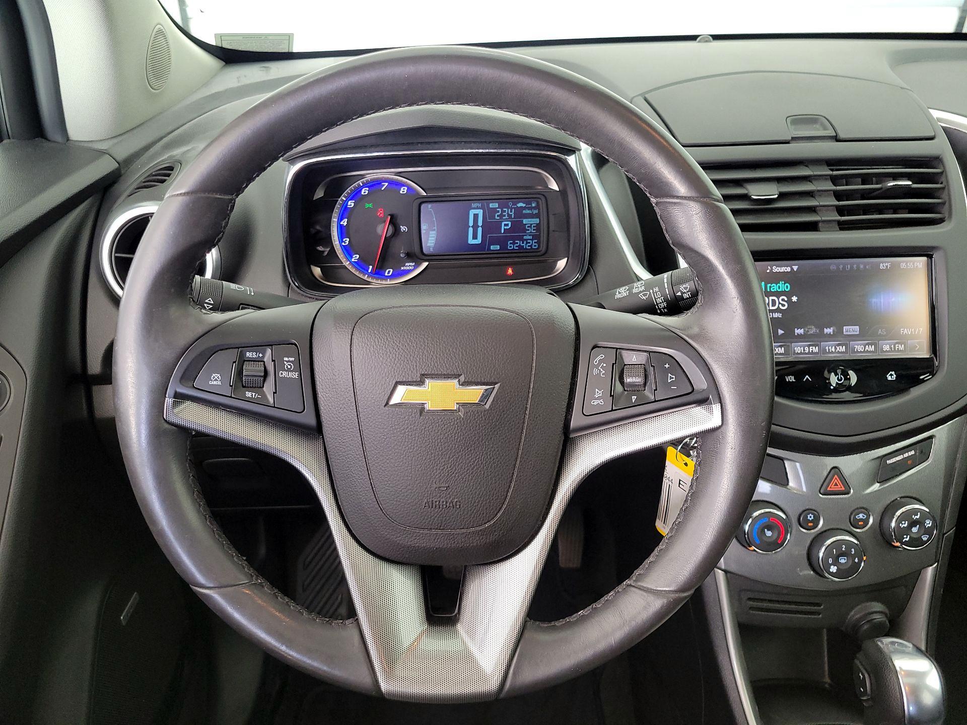 Thumbnail: 2015 Chevrolet Trax - 10