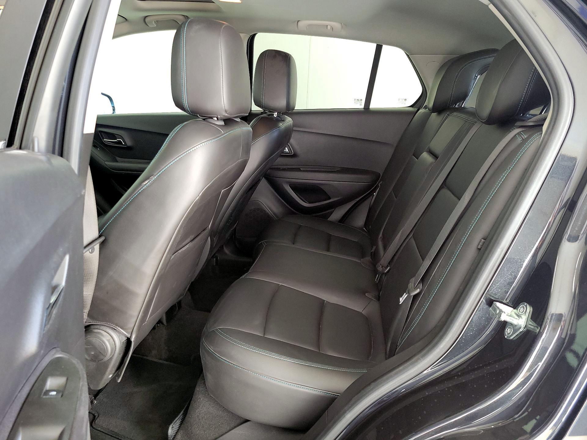 Thumbnail: 2015 Chevrolet Trax - 18