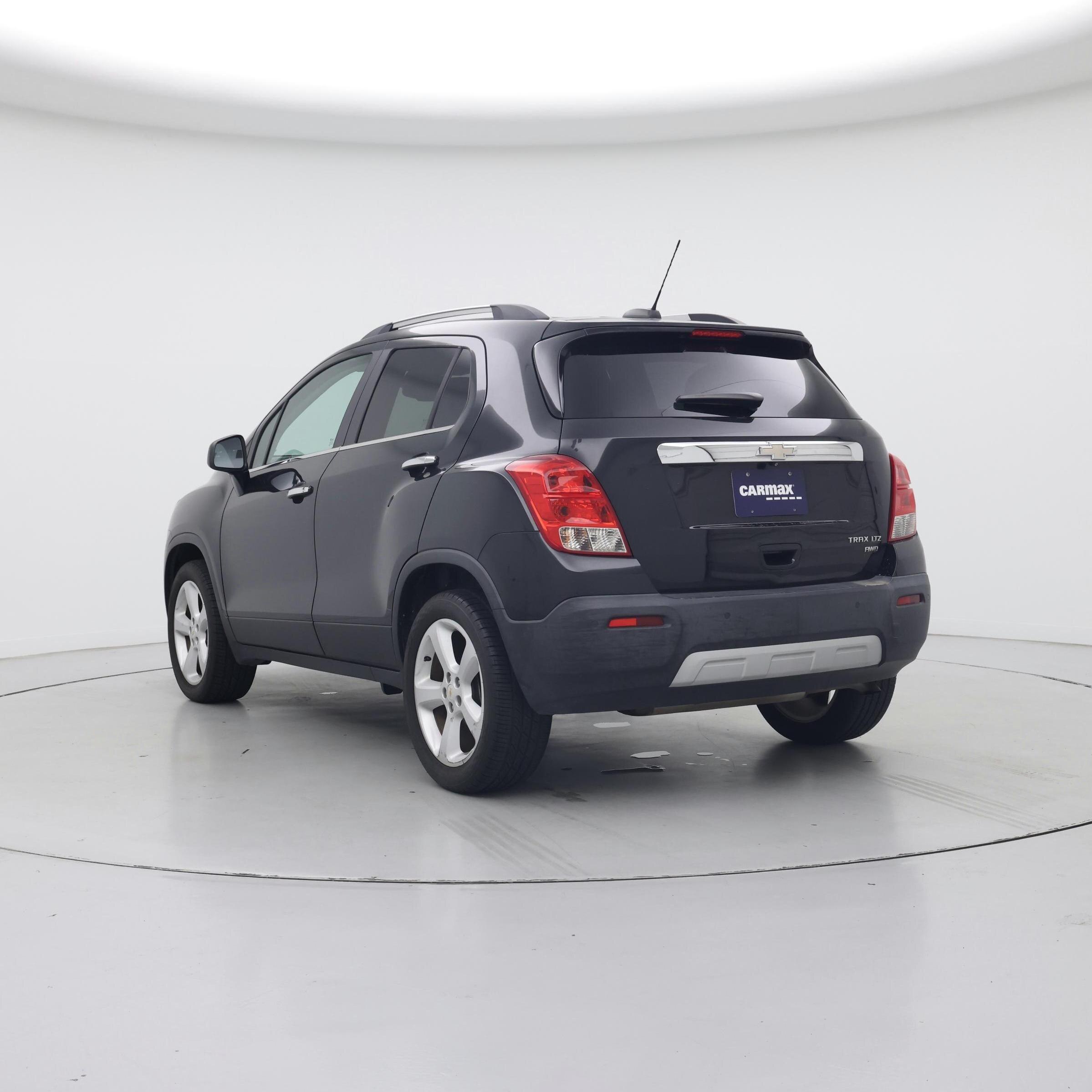 Thumbnail: 2015 Chevrolet Trax - 2