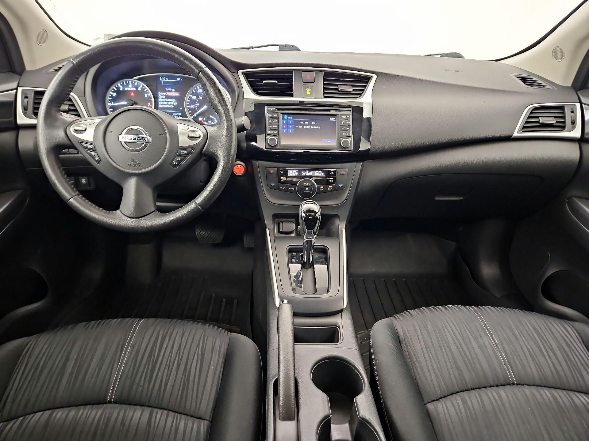 Thumbnail: 2018 Nissan Sentra - 11