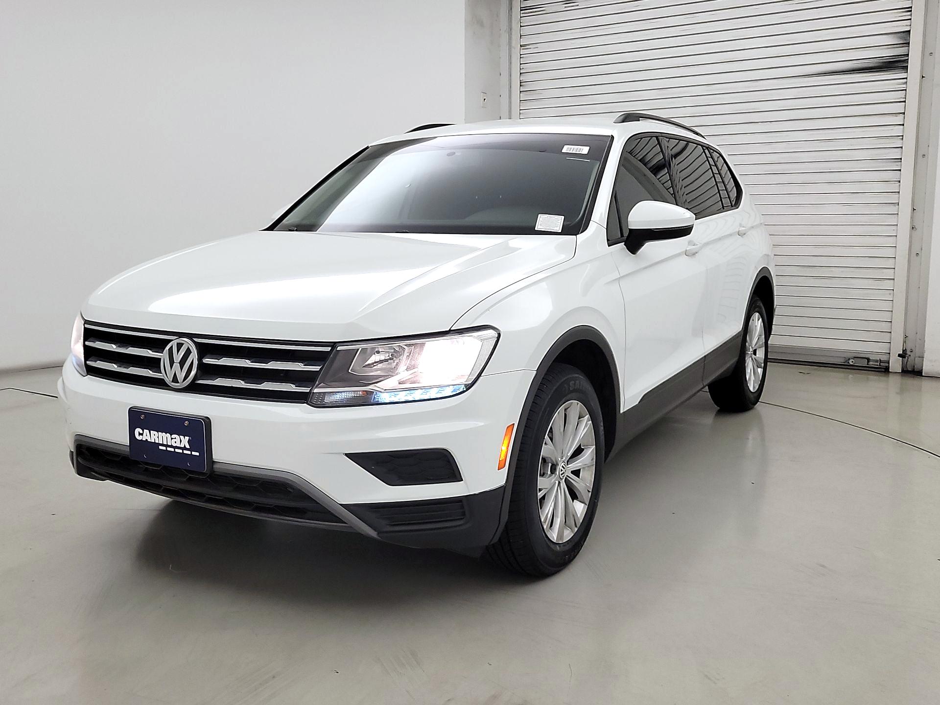 Thumbnail: 2018 Volkswagen Tiguan - 3