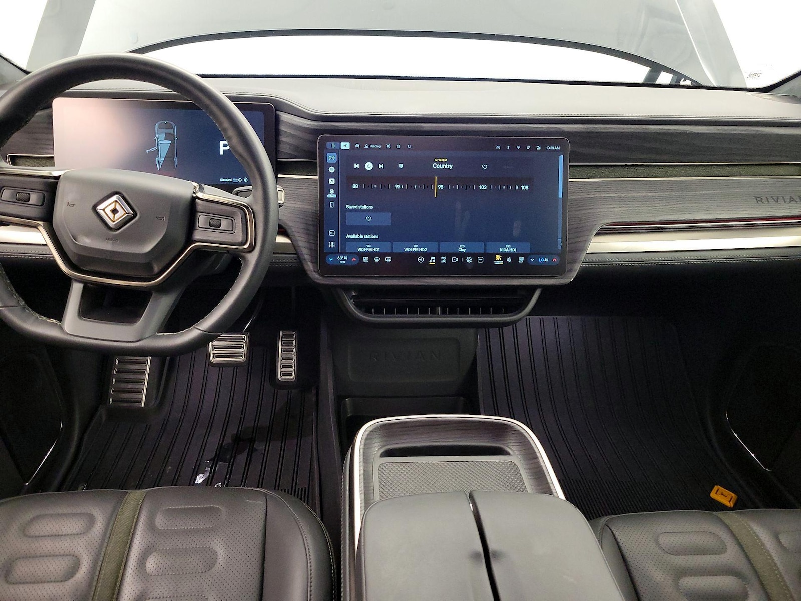 2023 Rivian R1S Adventure - Photo 10