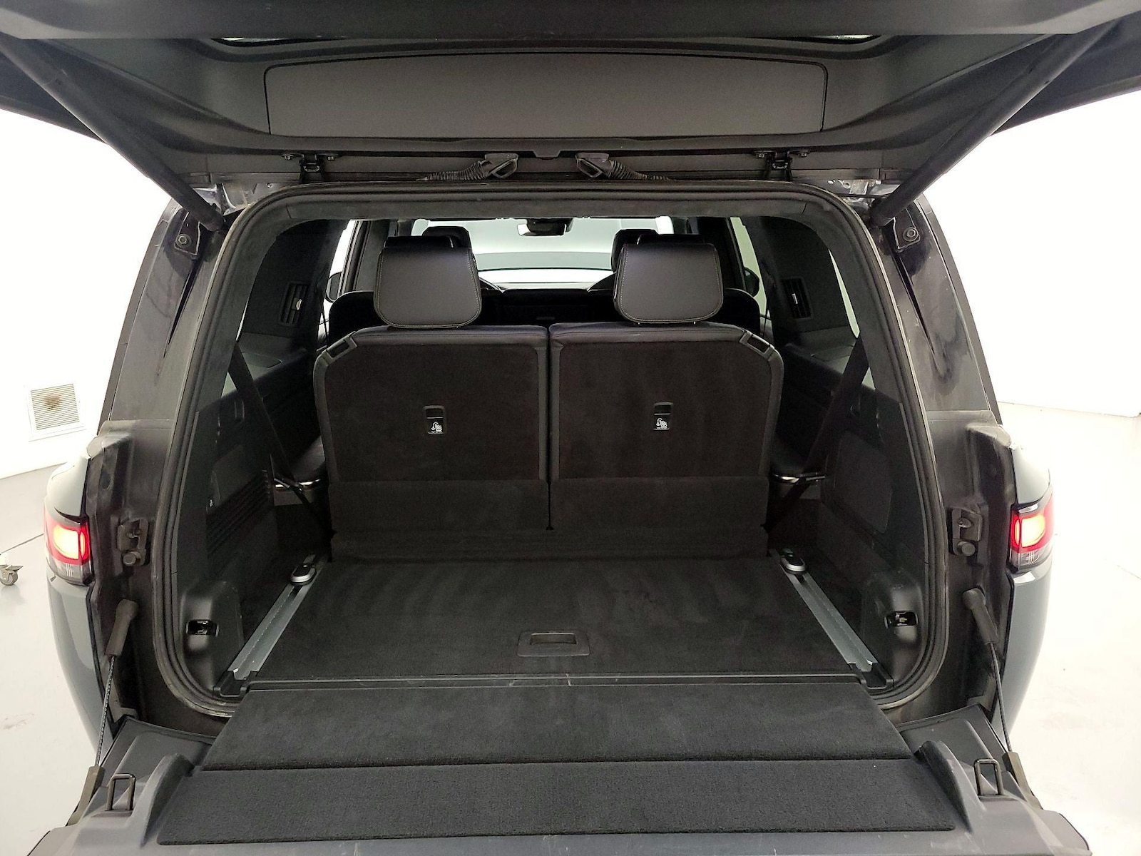2023 Rivian R1S Adventure - Photo 22