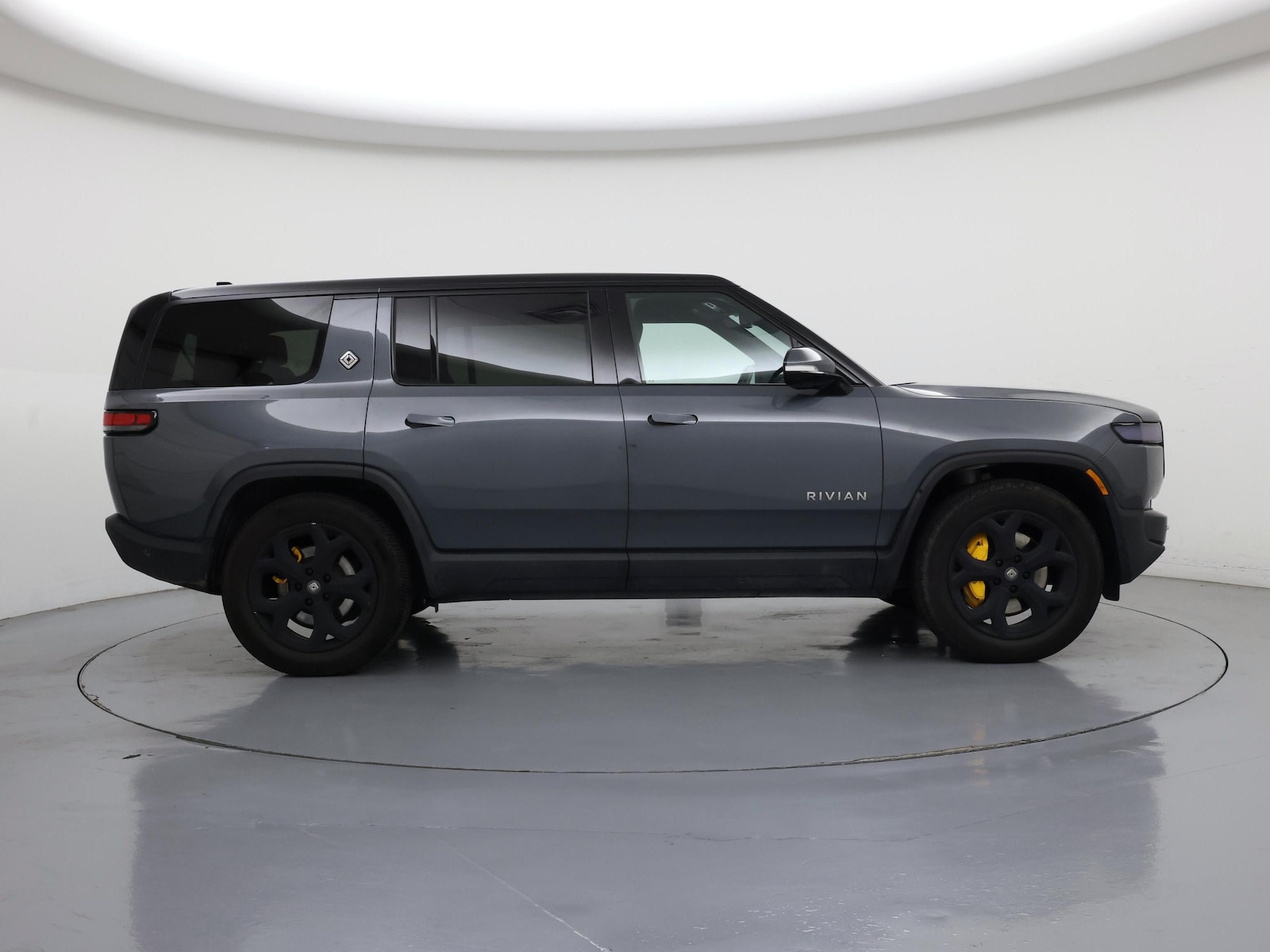 2023 Rivian R1S Adventure - Photo 8
