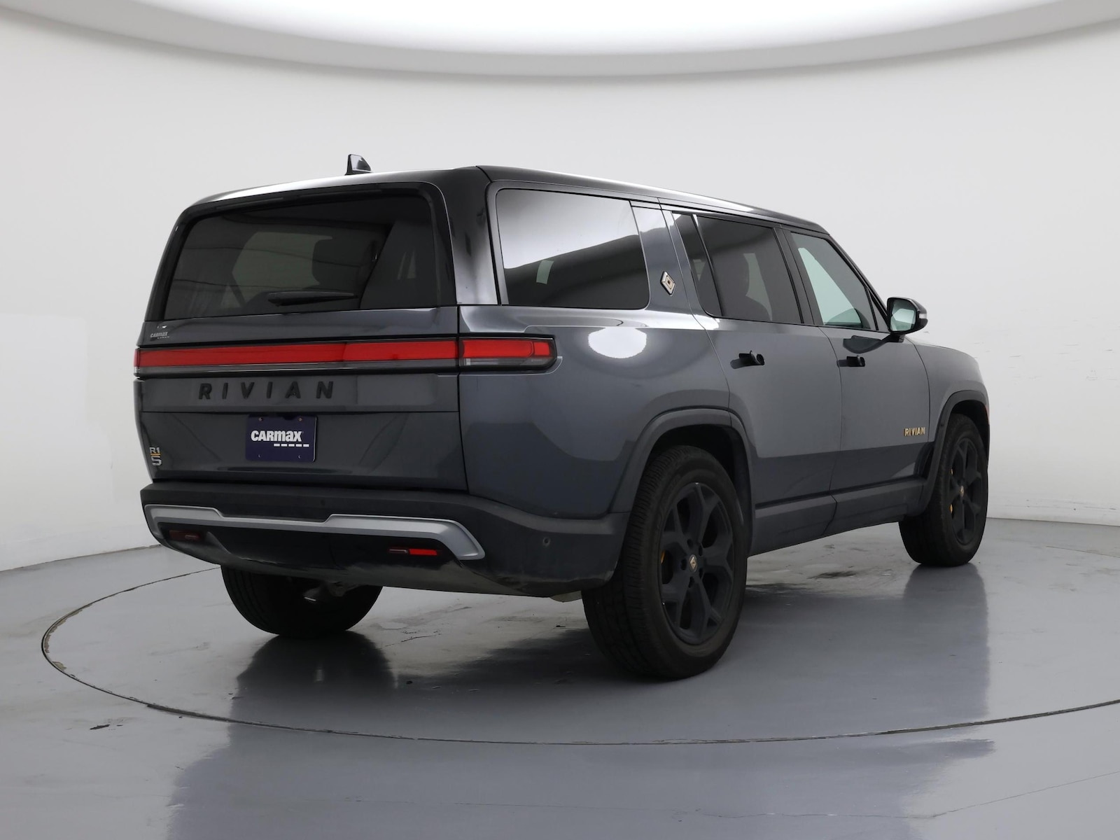 2023 Rivian R1S Adventure - Photo 9