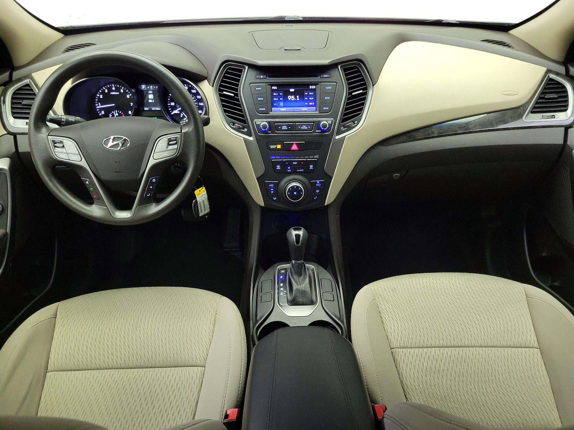 Thumbnail: 2017 Hyundai Santa Fe - 9
