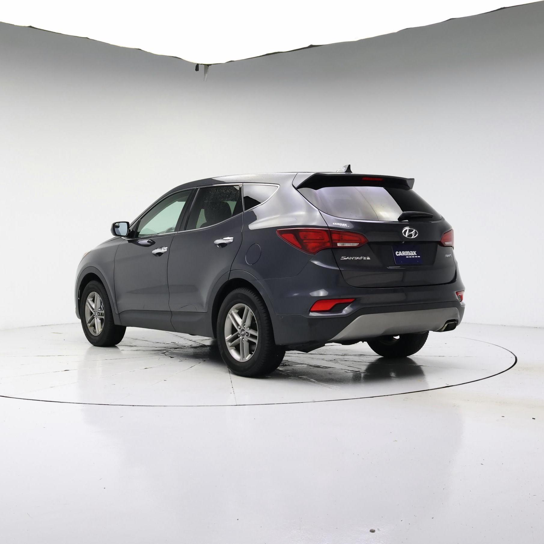 Thumbnail: 2017 Hyundai Santa Fe - 2