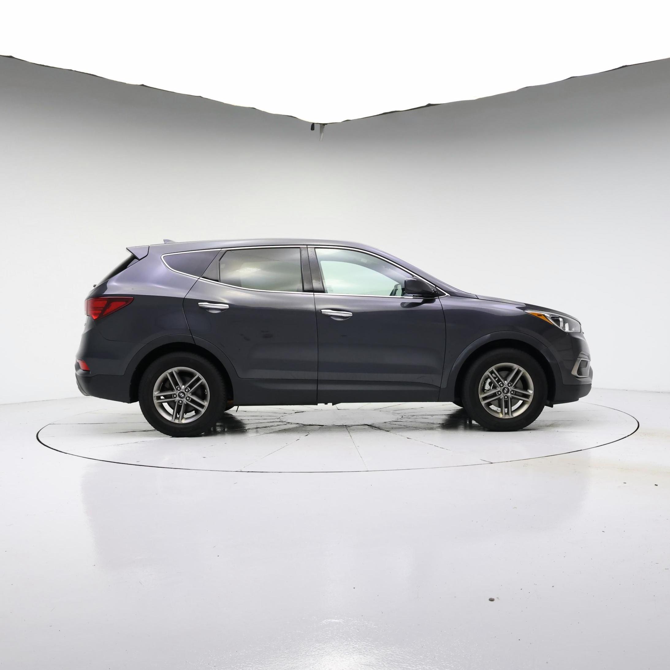 Thumbnail: 2017 Hyundai Santa Fe - 7