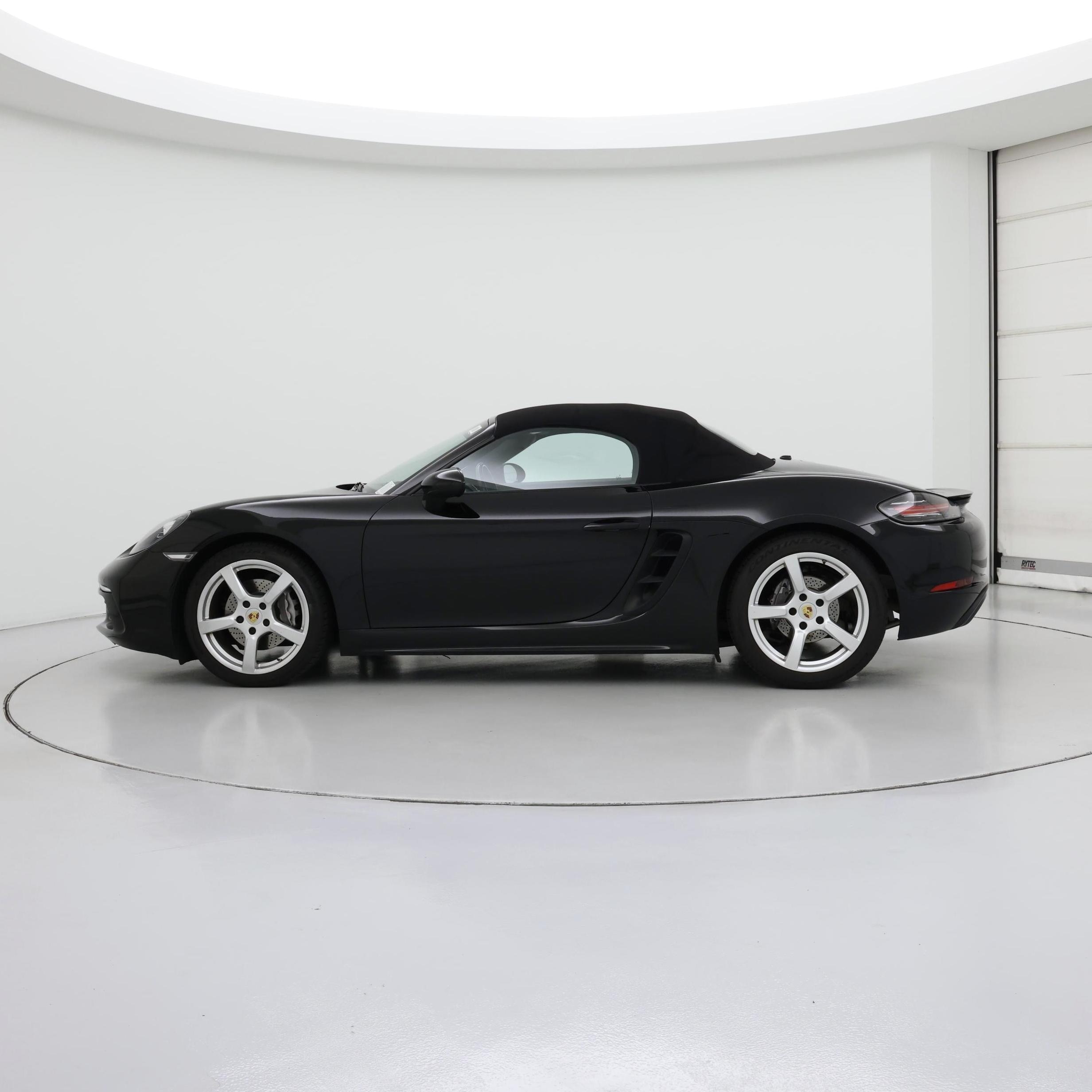 Thumbnail: 2018 Porsche 718 Boxster - 3
