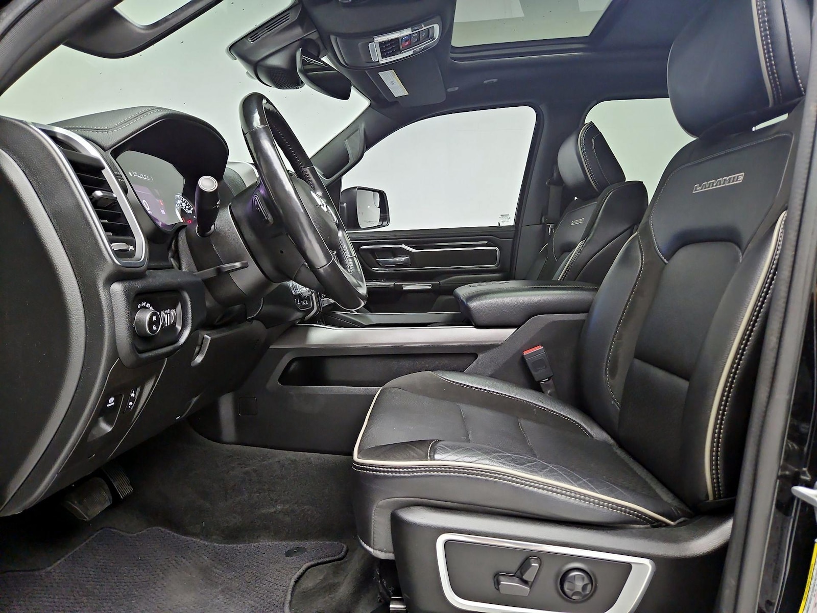 2021 RAM Ram 1500 Pickup Laramie - Photo 12