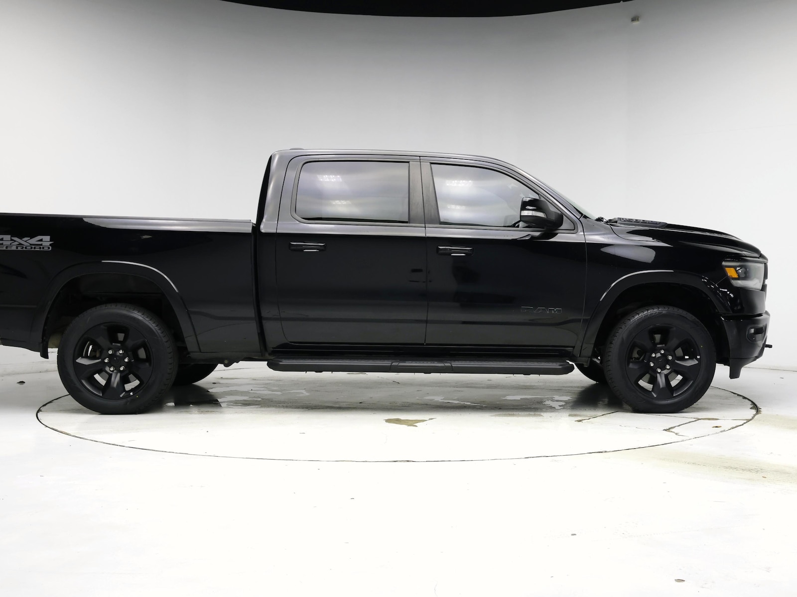 2021 RAM Ram 1500 Pickup Laramie - Photo 8