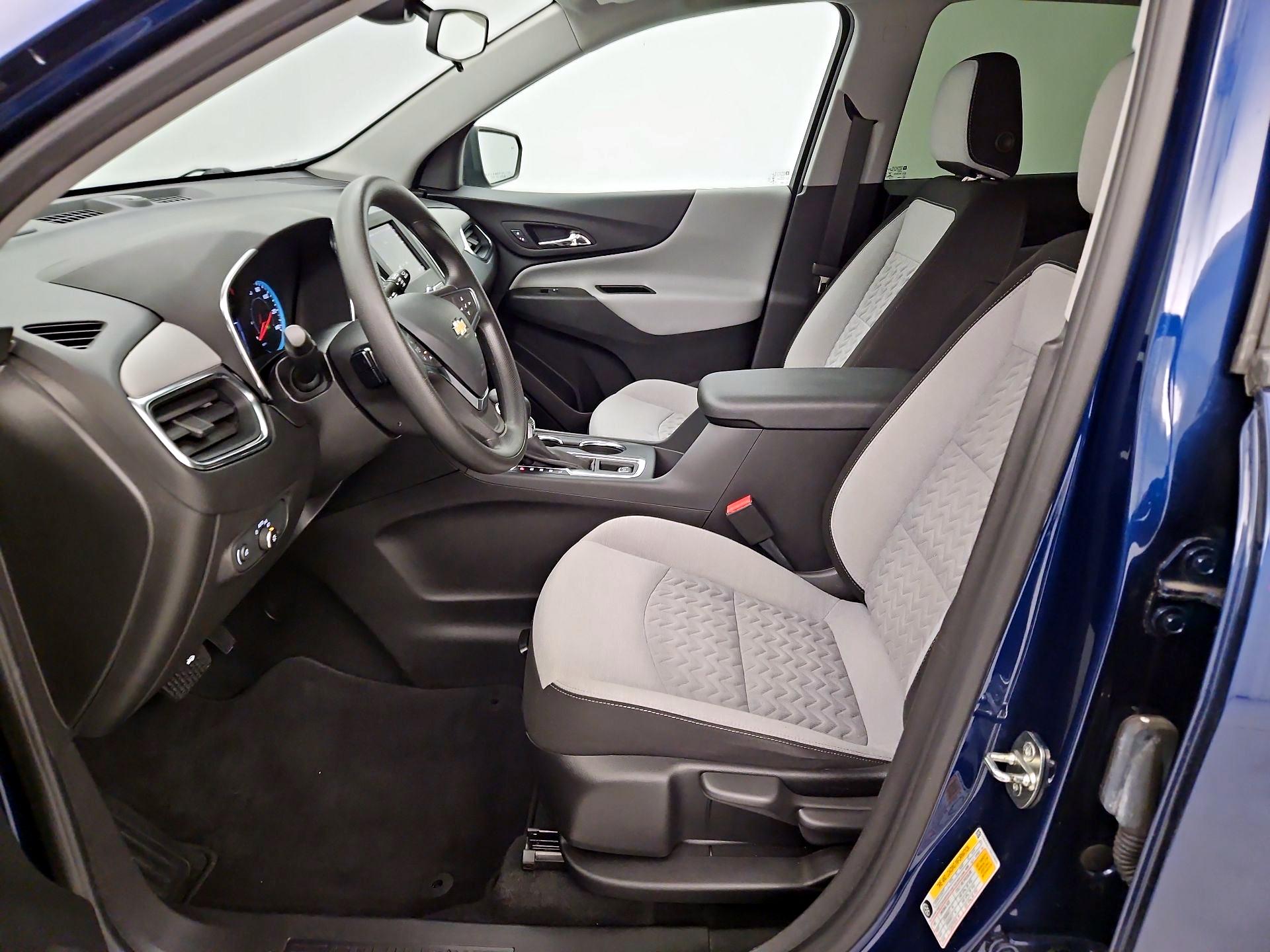 Thumbnail: 2022 Chevrolet Equinox - 11