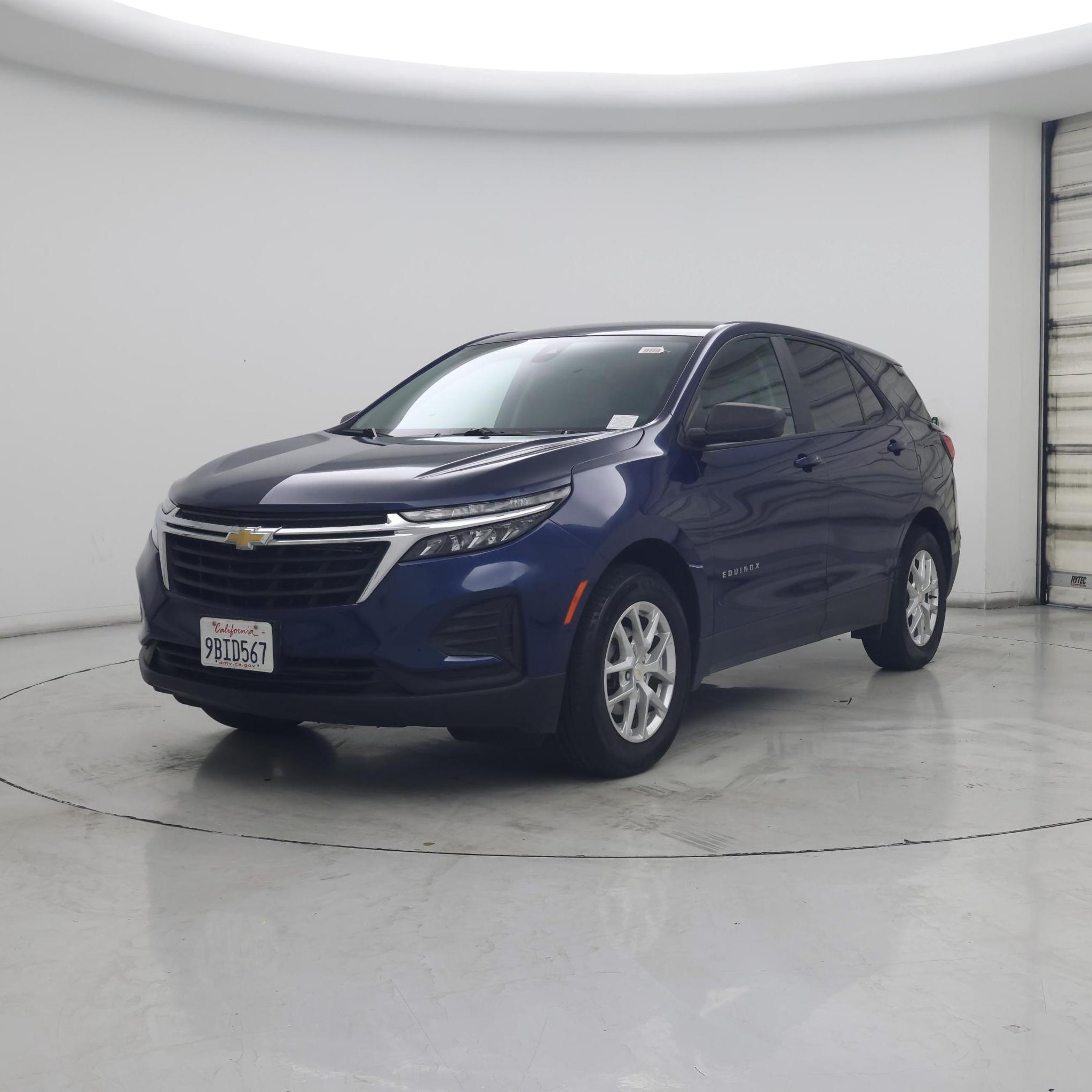 Thumbnail: 2022 Chevrolet Equinox - 4