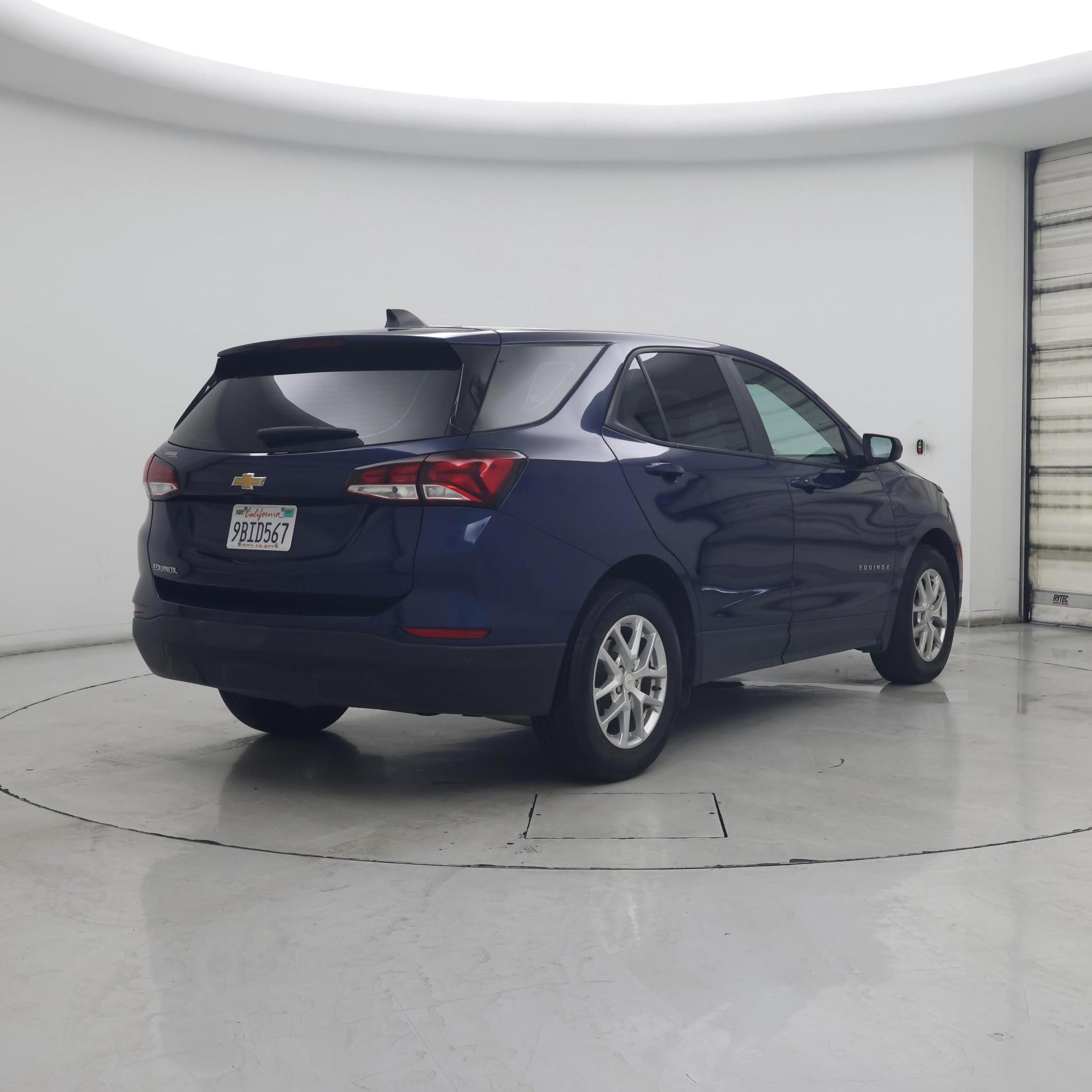 Thumbnail: 2022 Chevrolet Equinox - 8