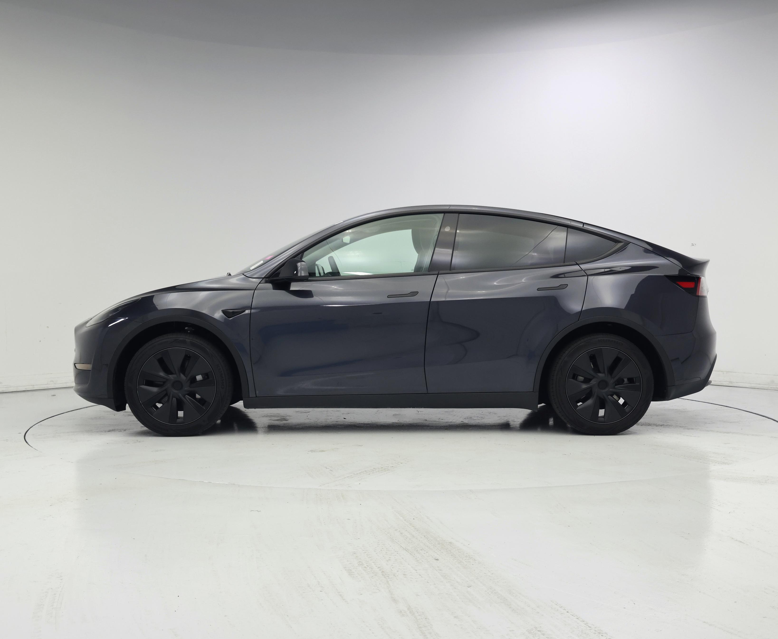 Thumbnail: 2024 Tesla Model Y - 3