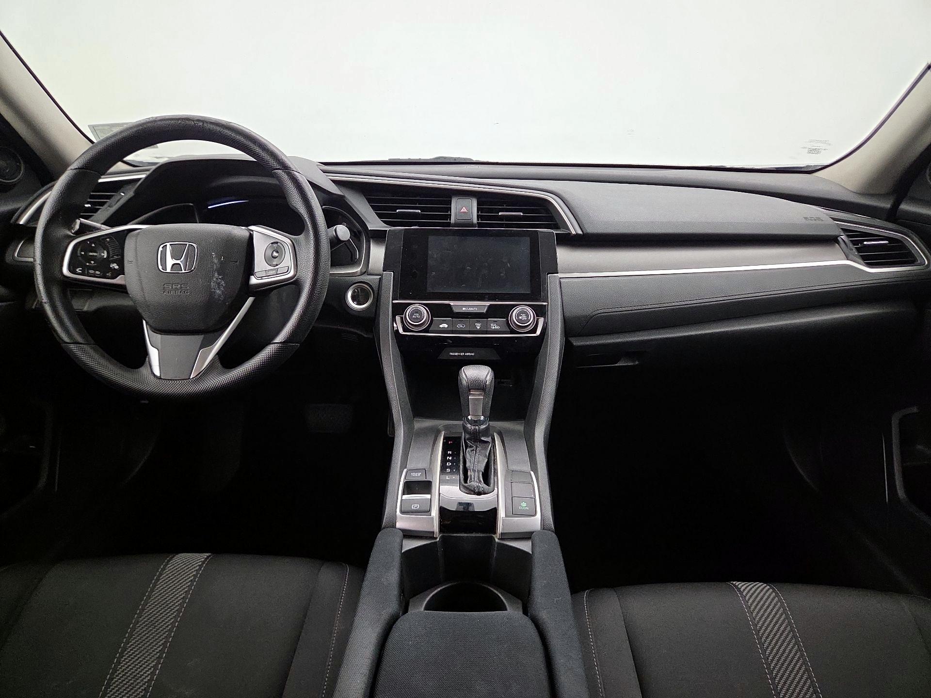 Thumbnail: 2016 Honda Civic - 9