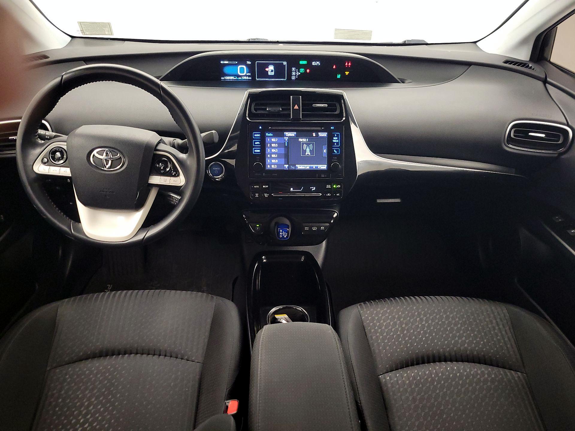 Thumbnail: 2018 Toyota Prius Prime - 9