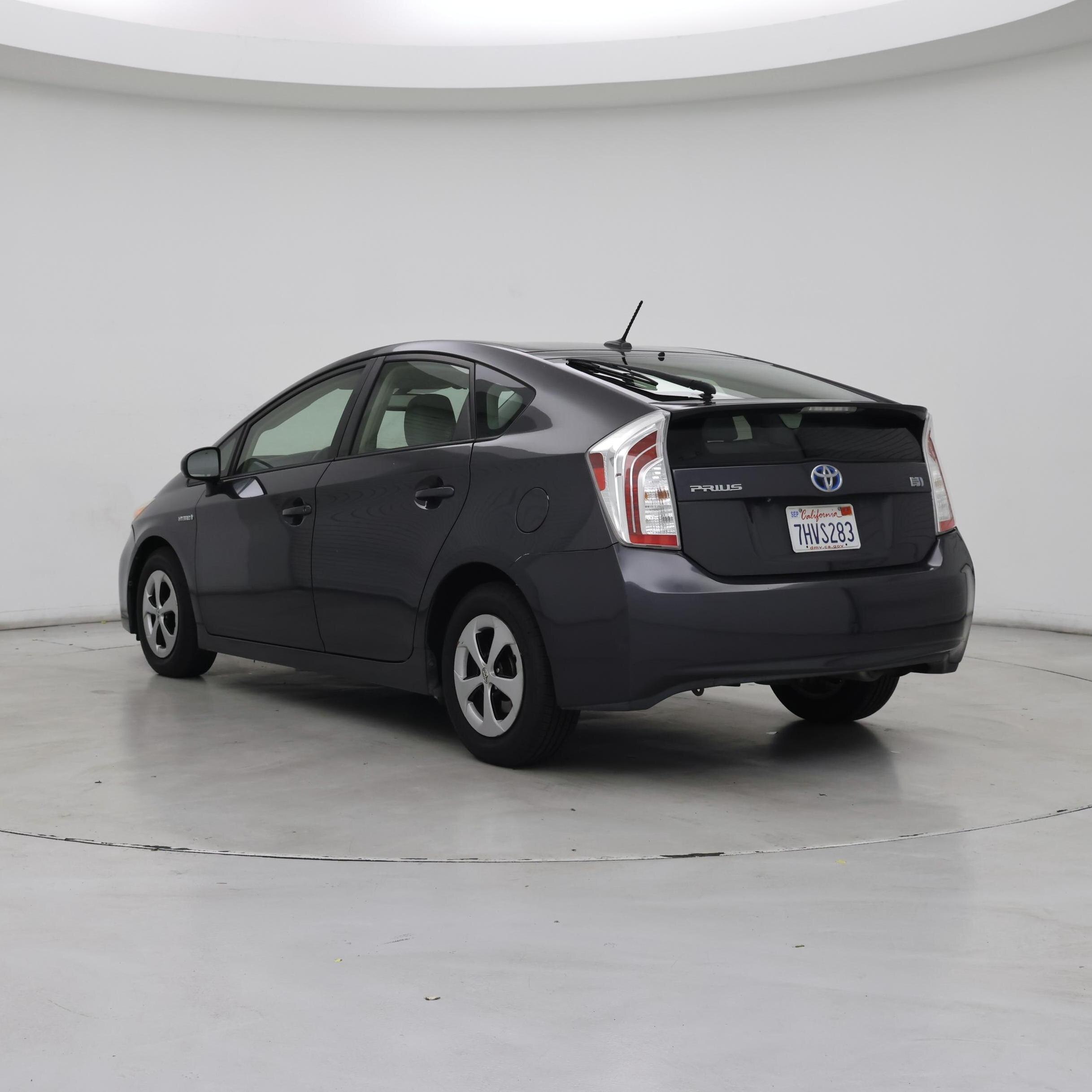 Thumbnail: 2014 Toyota Prius - 2