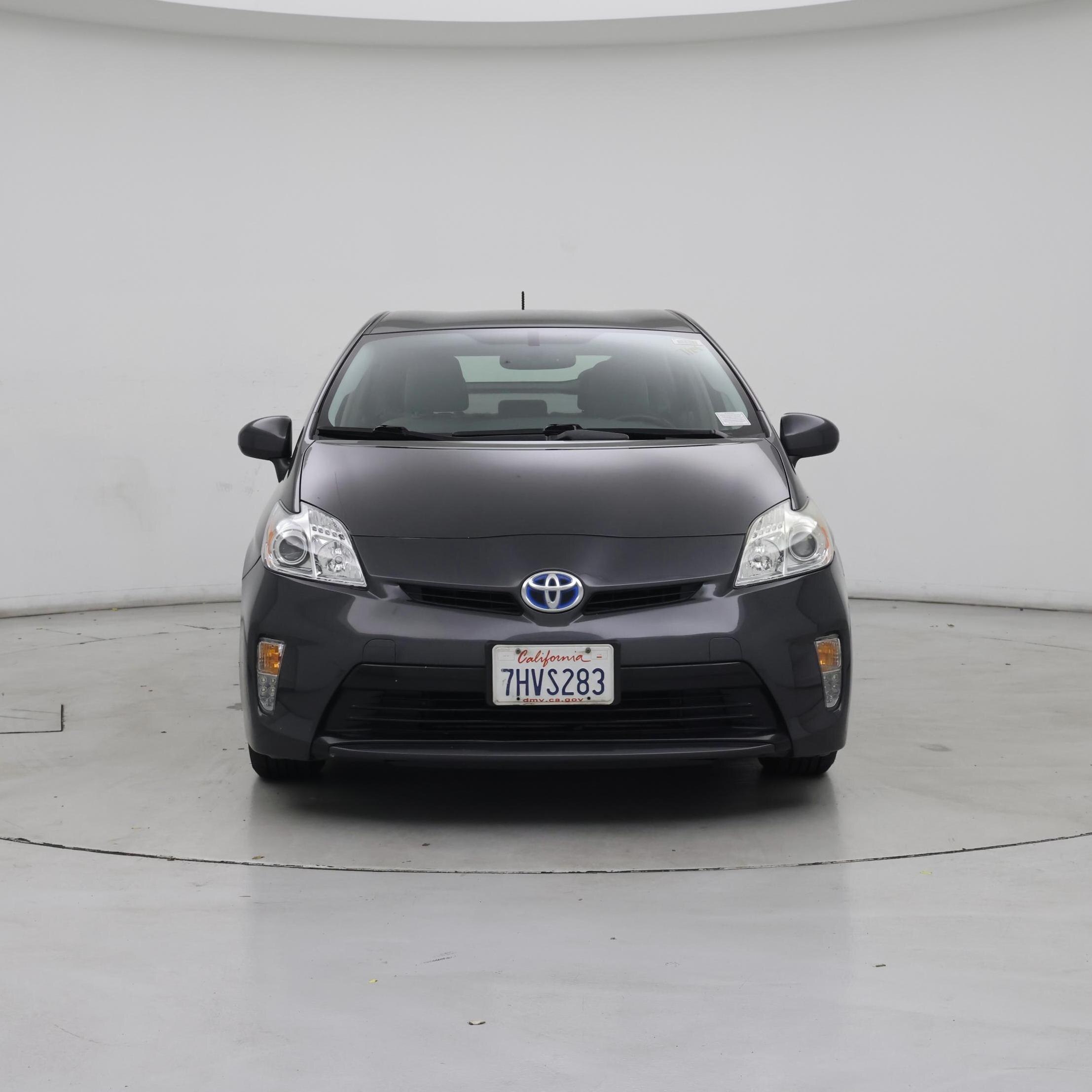 Thumbnail: 2014 Toyota Prius - 5