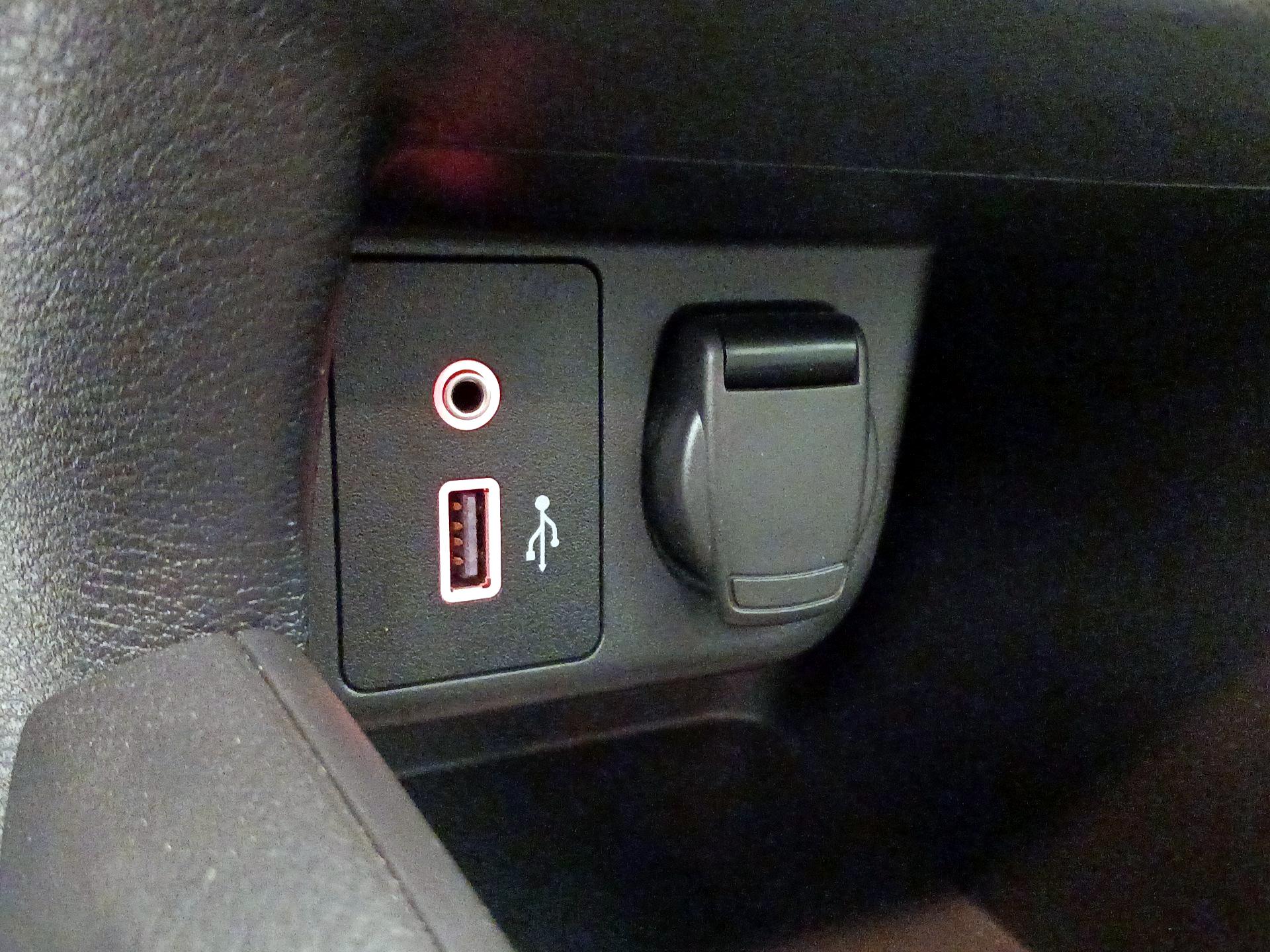Thumbnail: 2021 Nissan Versa - 17
