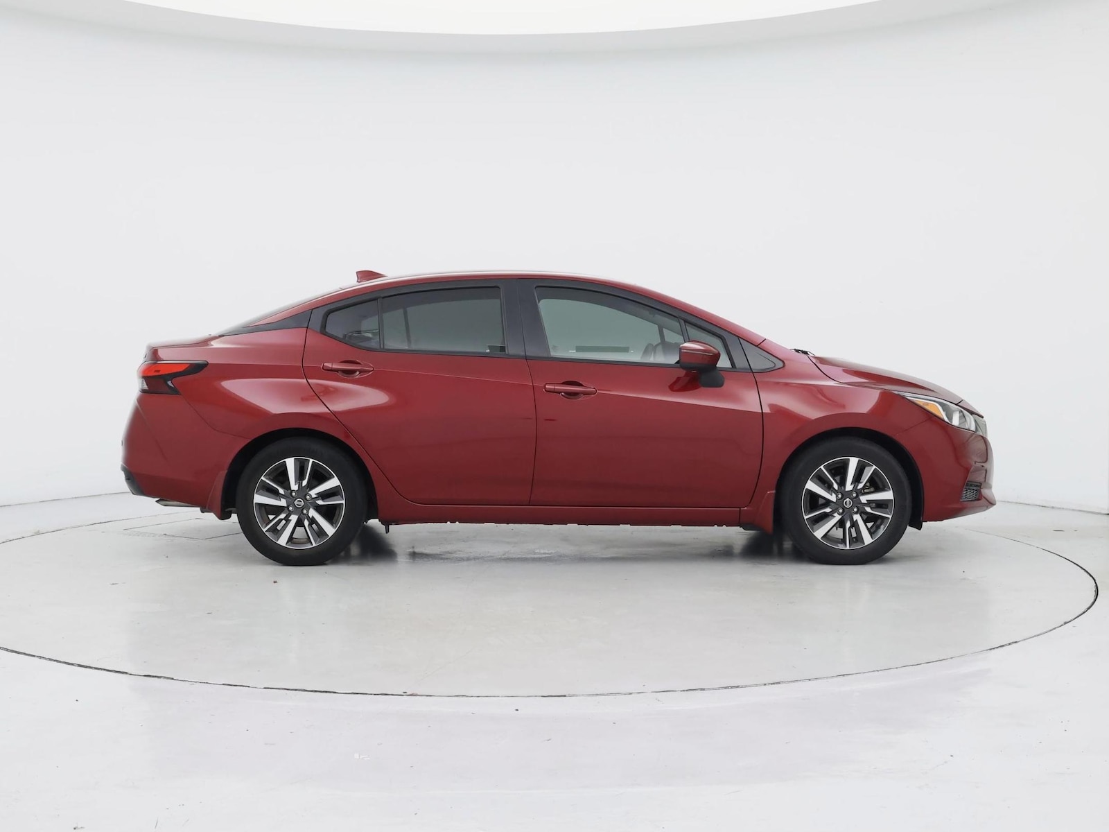 2021 Nissan Versa Sedan SV - Photo 8