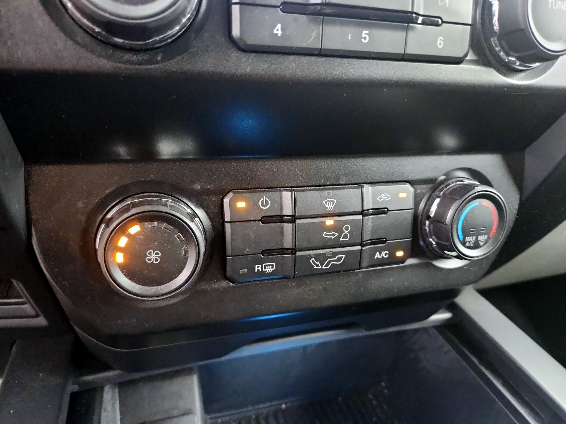 Thumbnail: 2019 Ford F-150 - 16