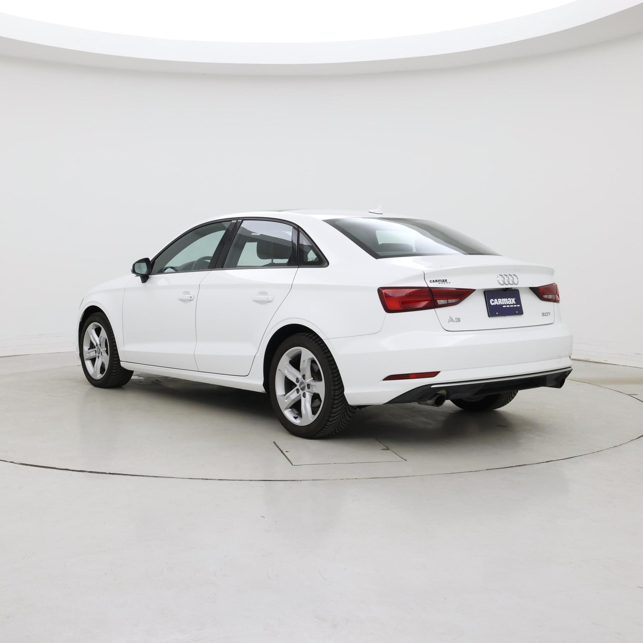 Thumbnail: 2018 Audi A3 - 2