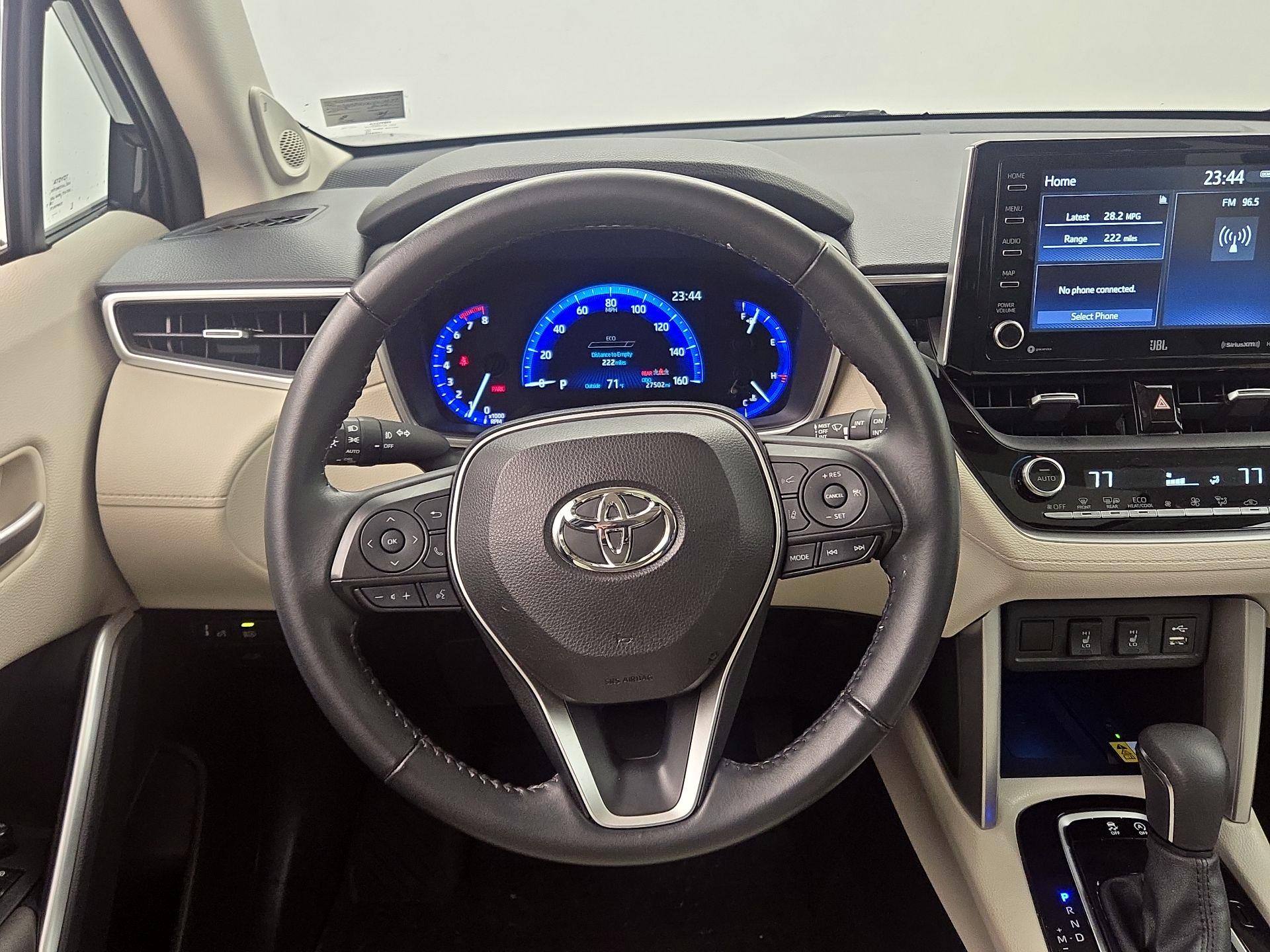 Thumbnail: 2022 Toyota Corolla Cross - 10