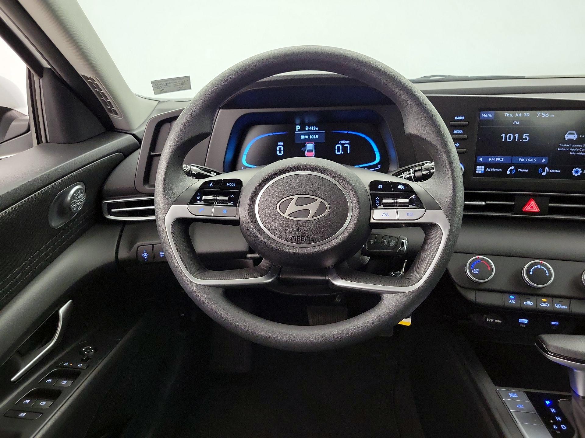 Thumbnail: 2025 Hyundai Elantra - 10