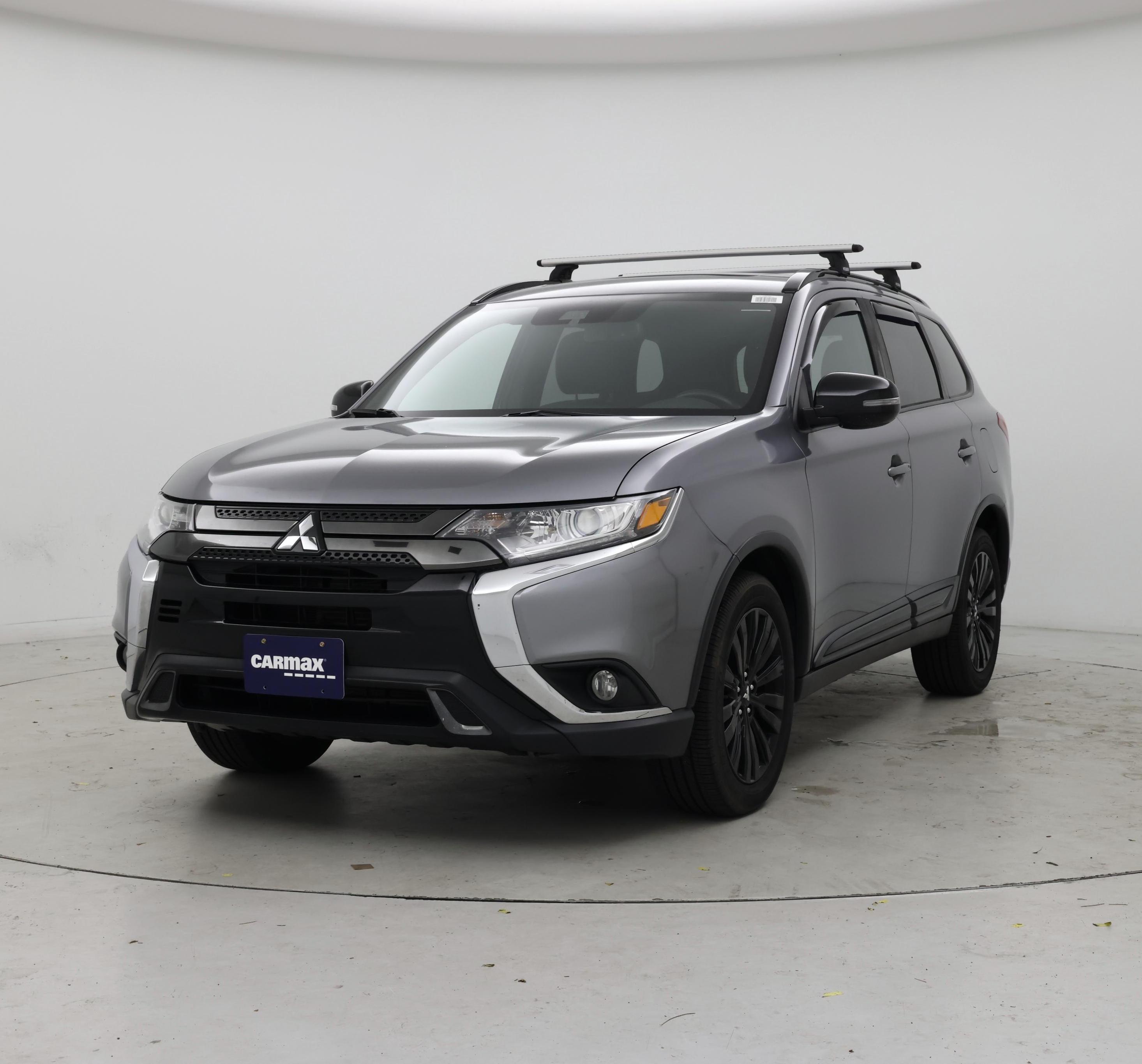 Thumbnail: 2020 Mitsubishi Outlander - 4