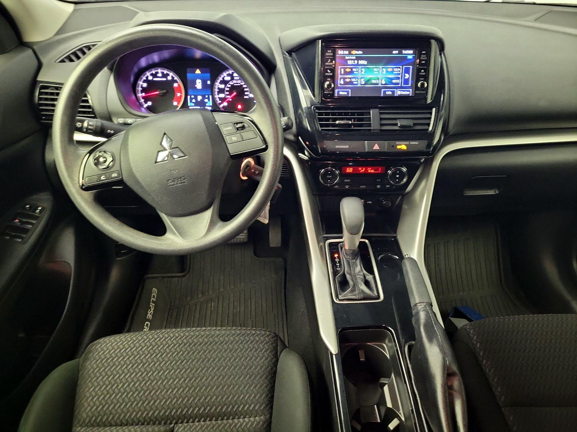 Thumbnail: 2022 Mitsubishi Eclipse Cross - 9