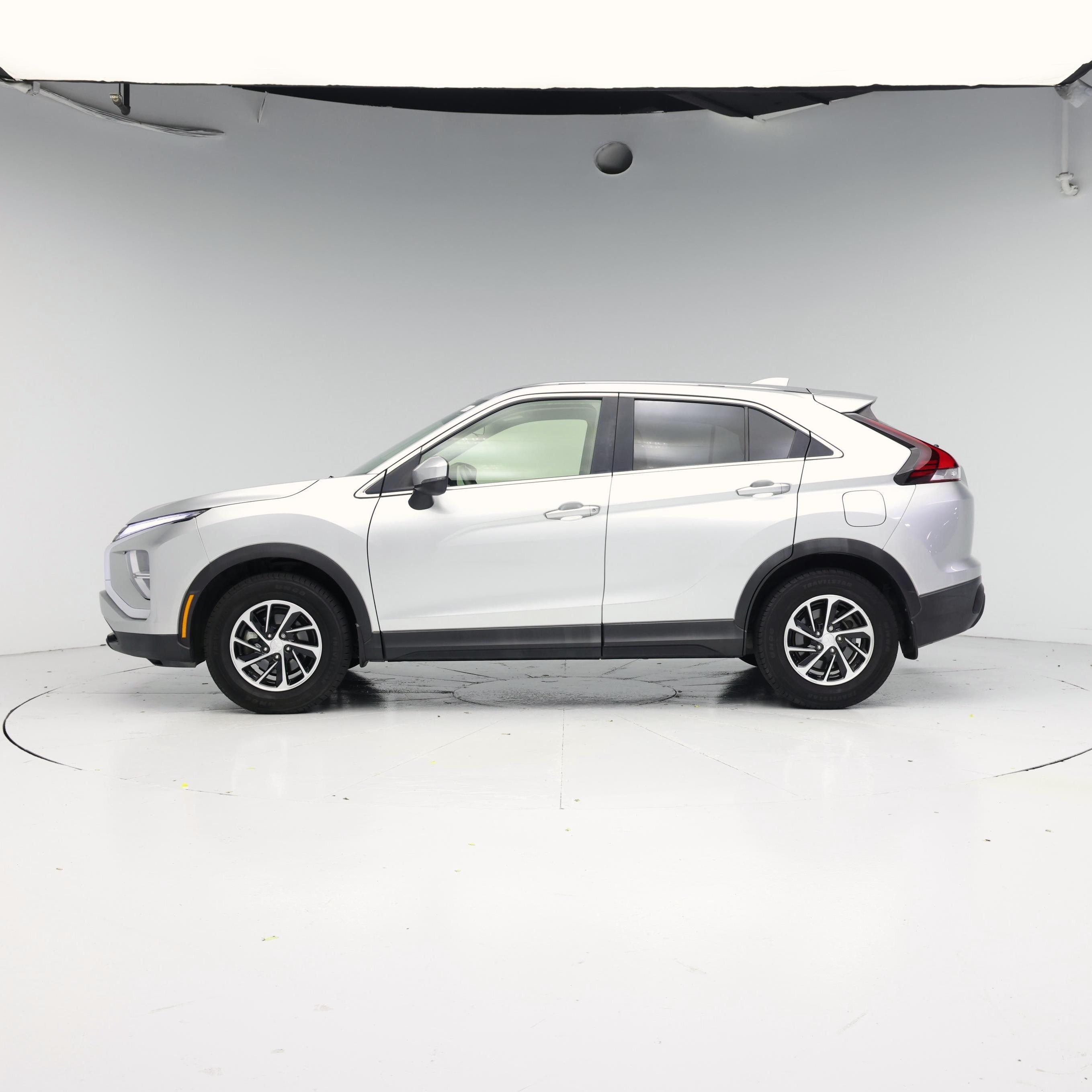 Thumbnail: 2022 Mitsubishi Eclipse Cross - 3