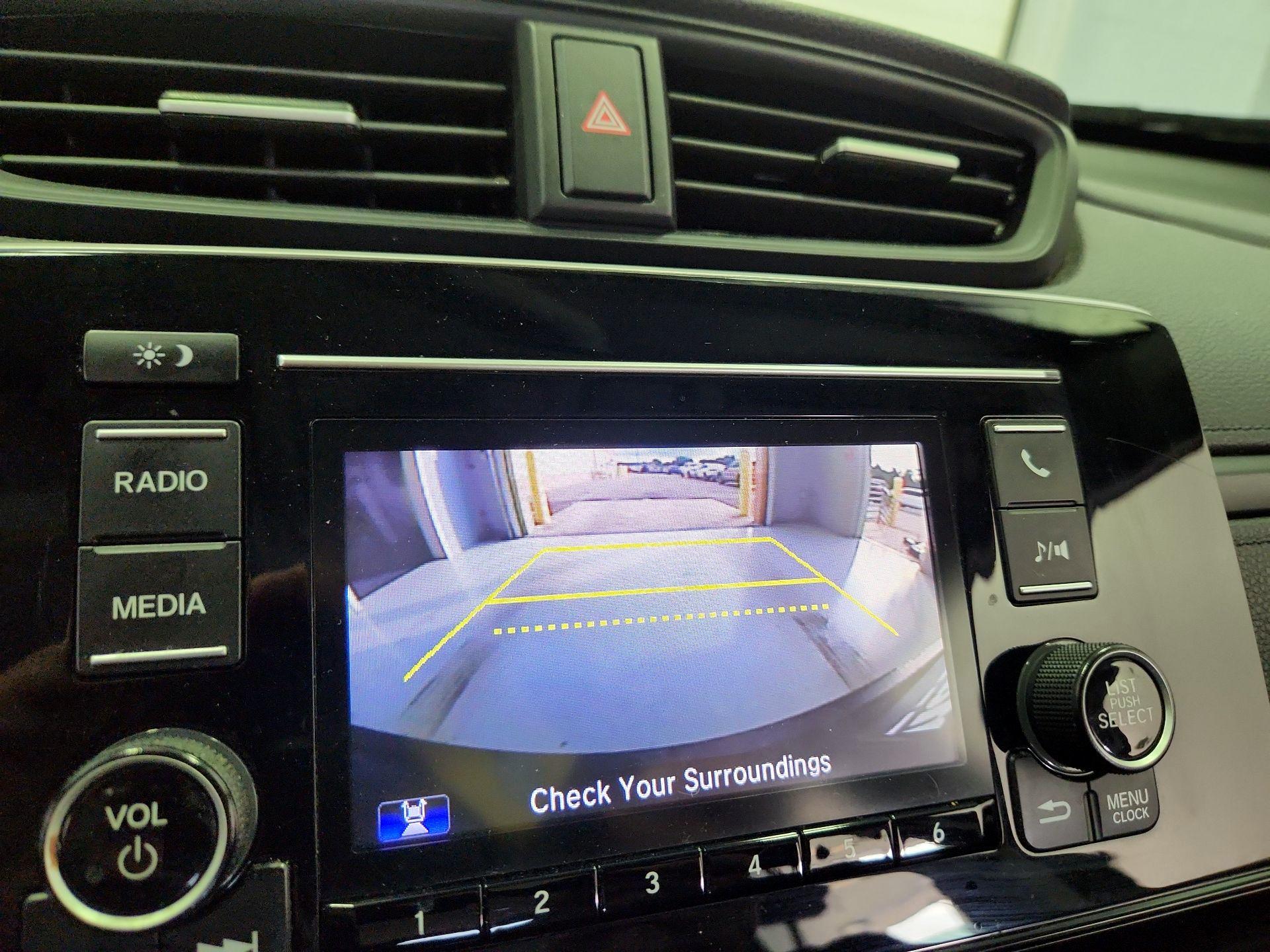 Thumbnail: 2018 Honda CR-V - 14