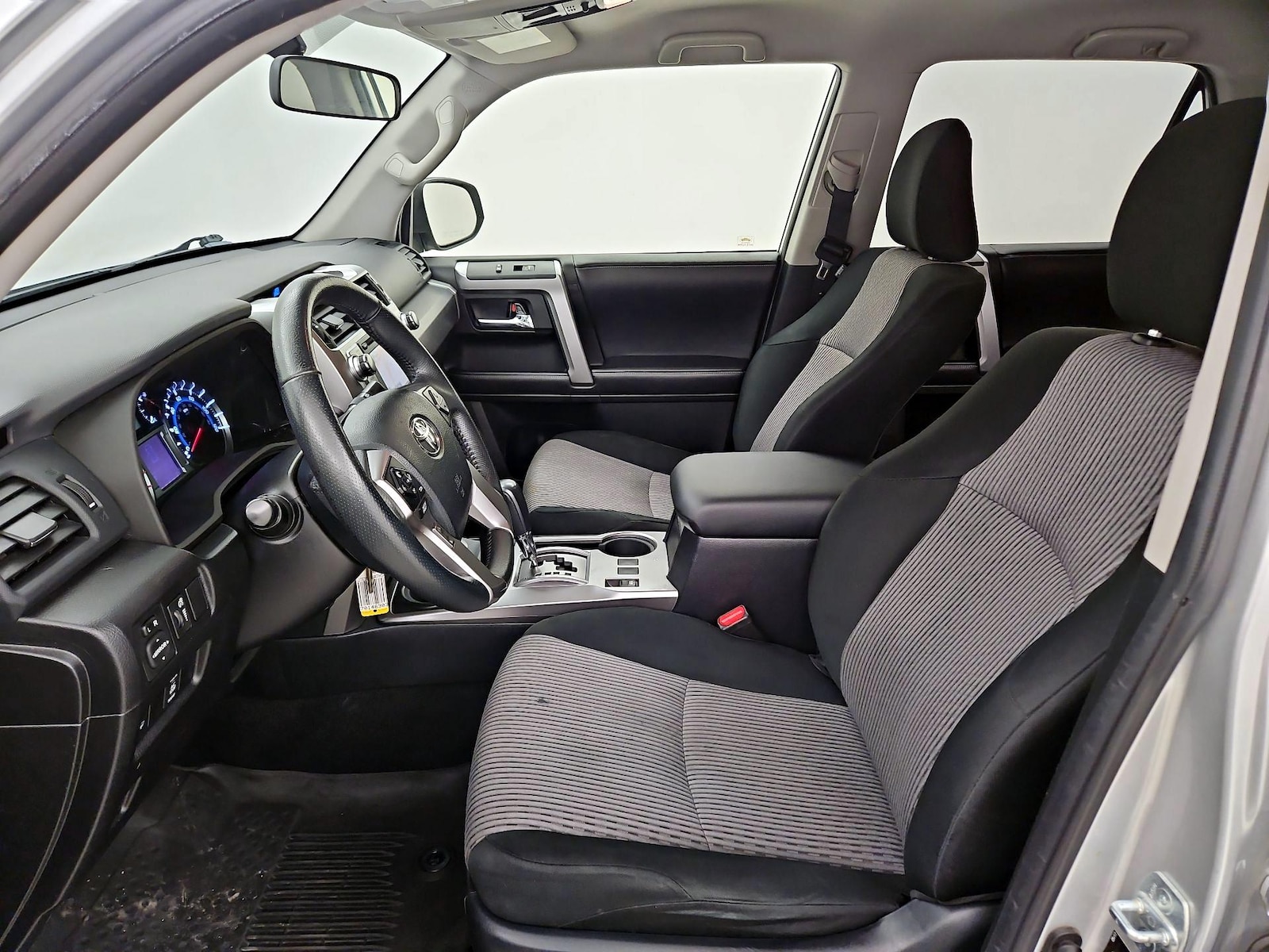 Power Seat(s) & Side Airbags