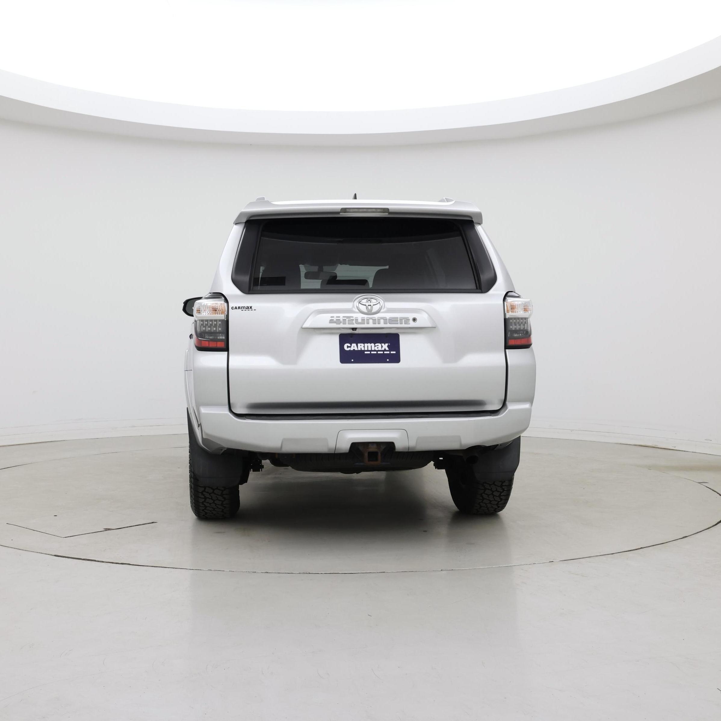 Thumbnail: 2017 Toyota 4Runner - 6