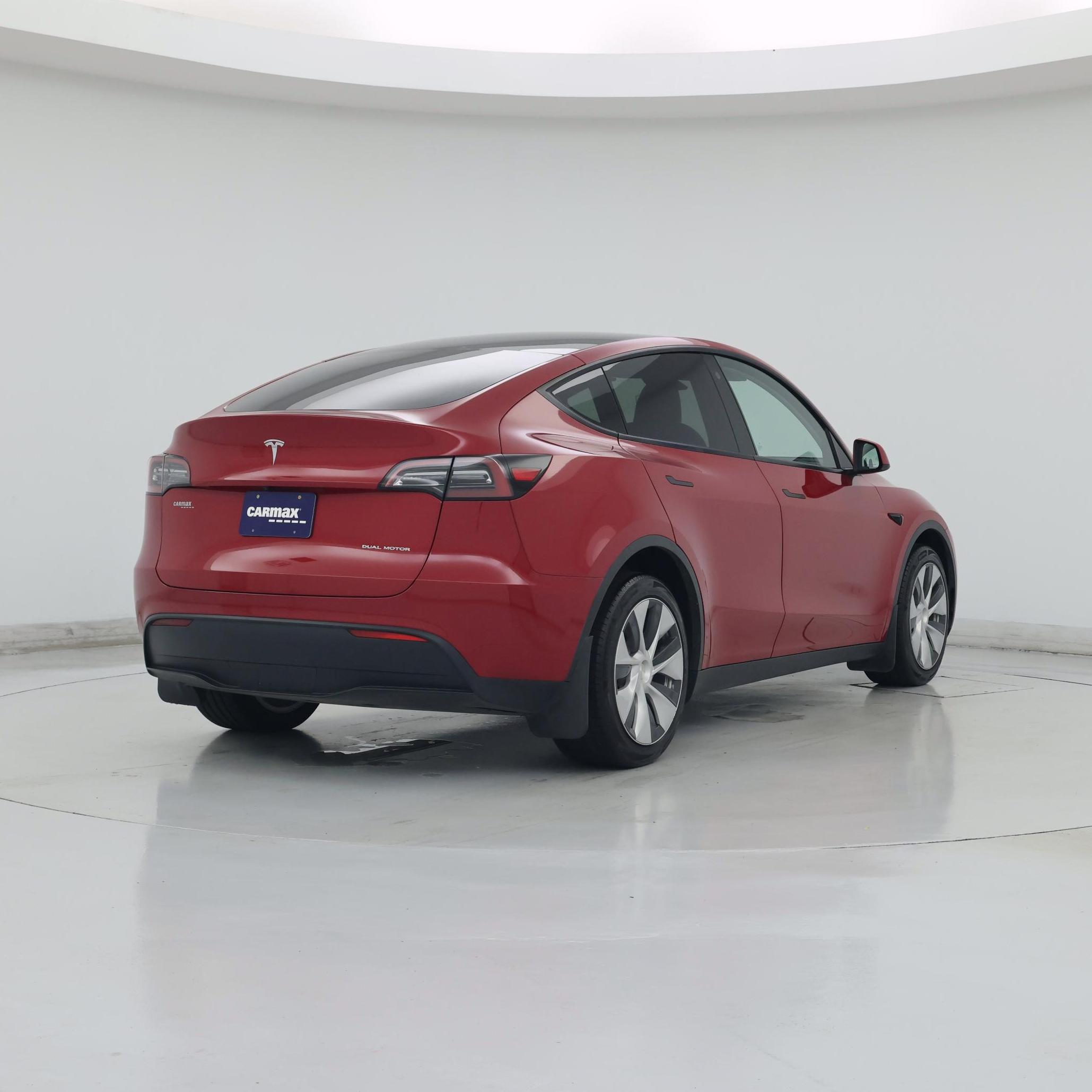 Thumbnail: 2023 Tesla Model Y - 8