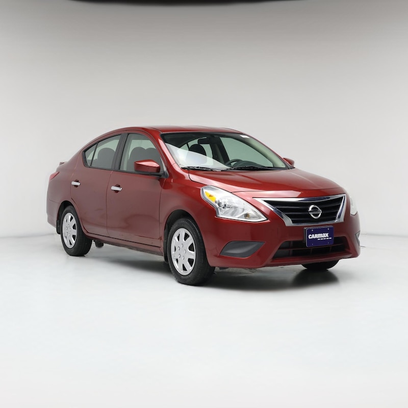 2016 Nissan Versa SV