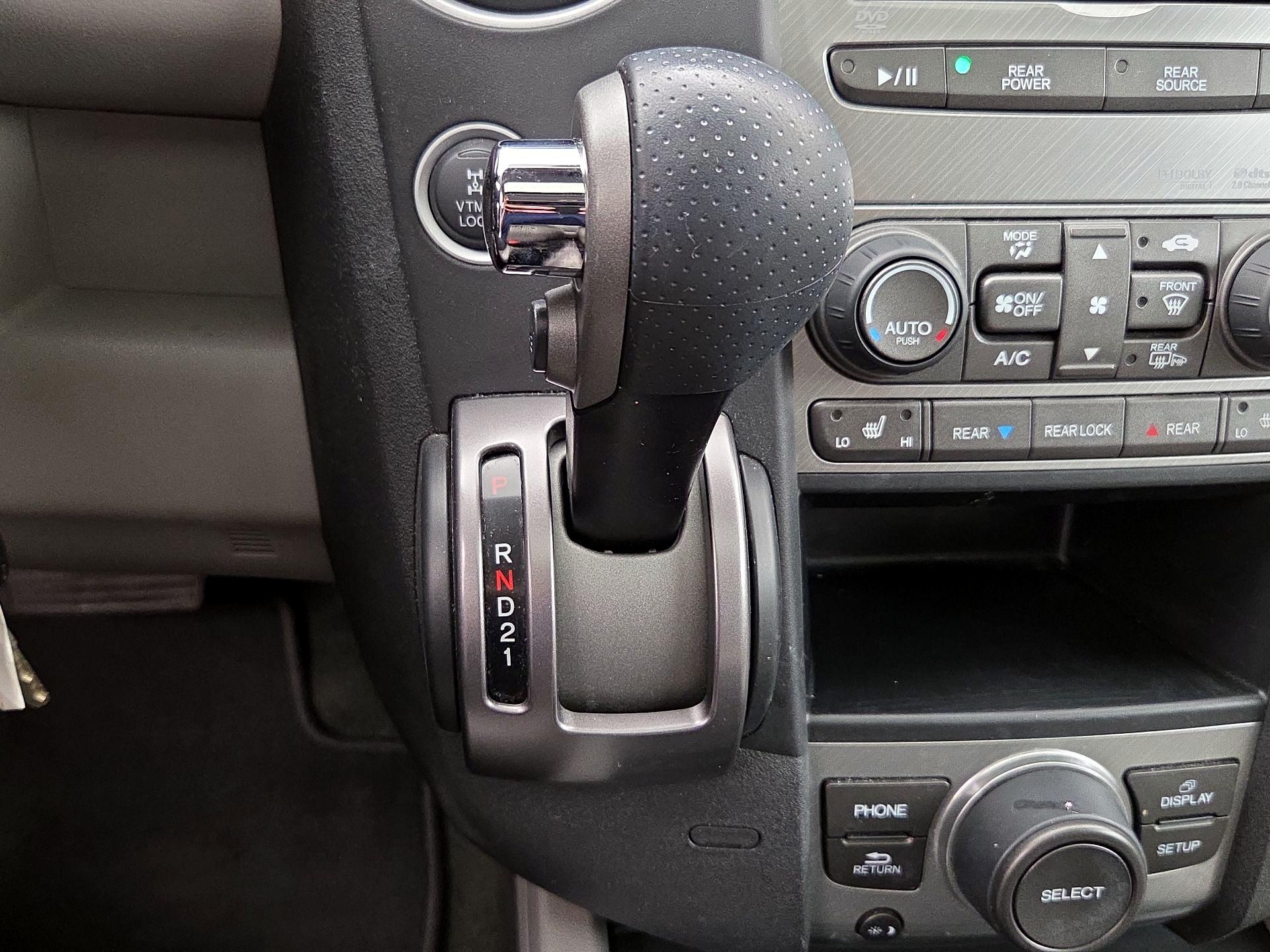 Thumbnail: 2014 Honda Pilot - 17