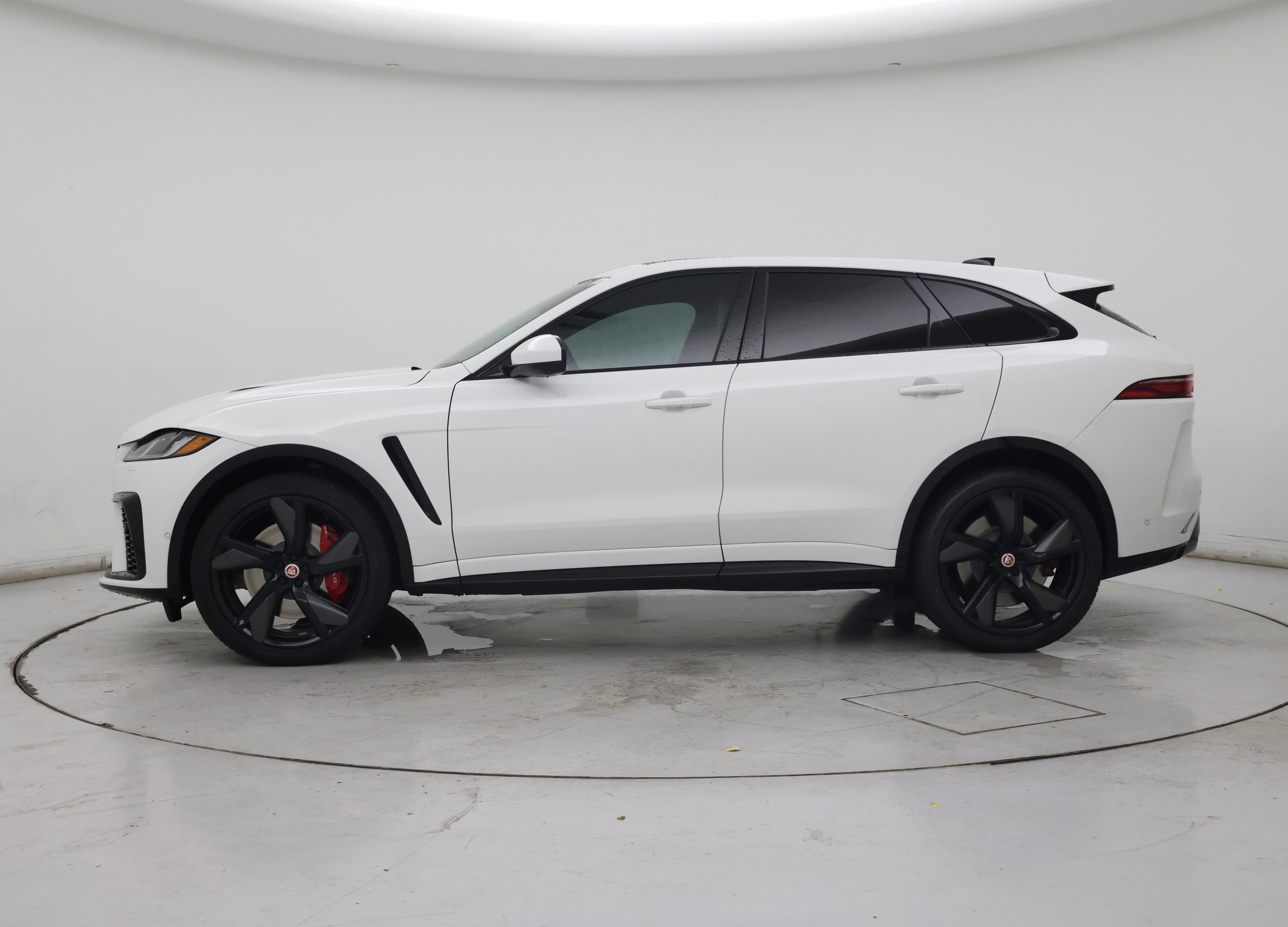 Thumbnail: 2022 Jaguar F-Pace - 3