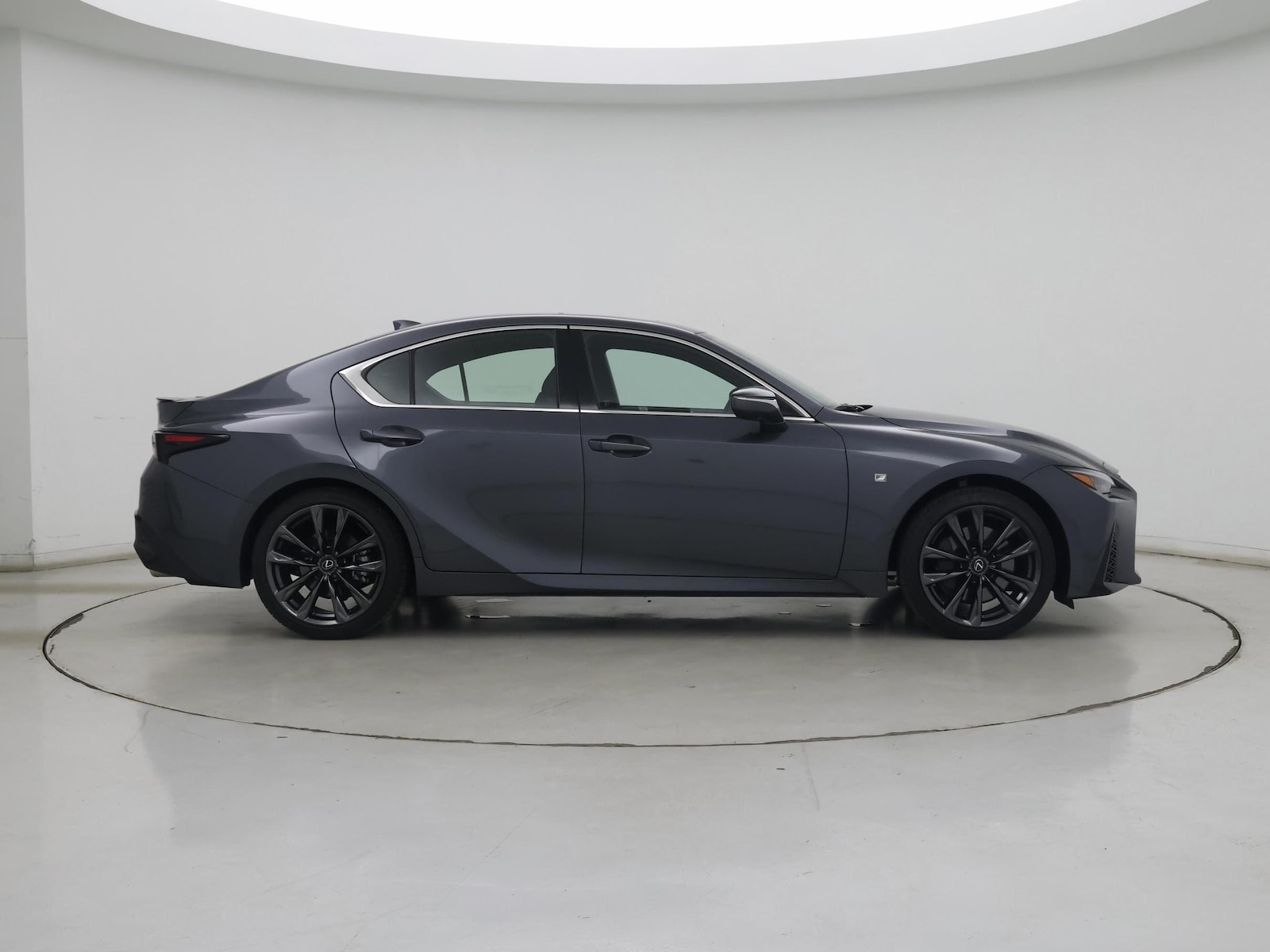 2024 Lexus IS 350 F SPORT - Photo 8