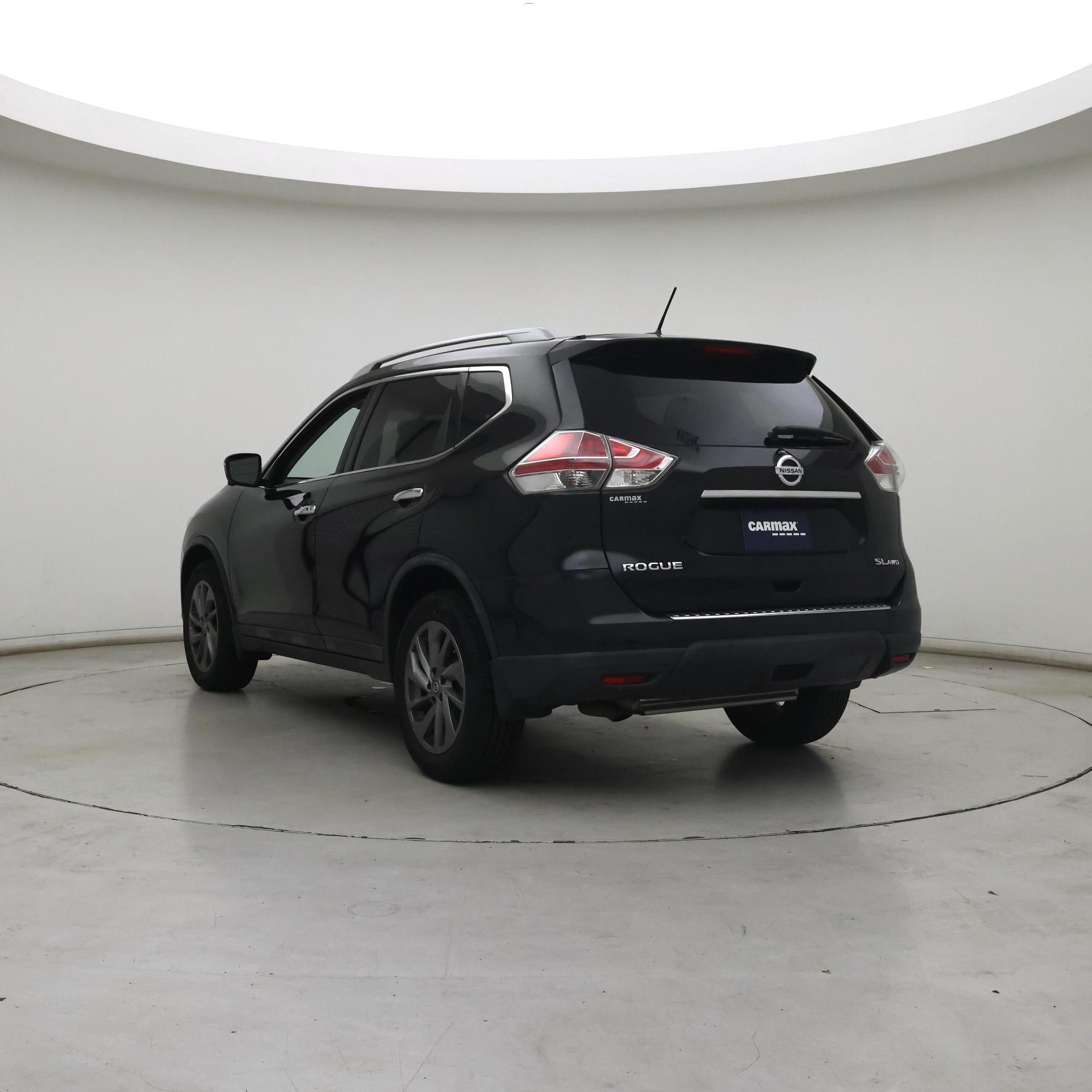 Thumbnail: 2016 Nissan Rogue - 2