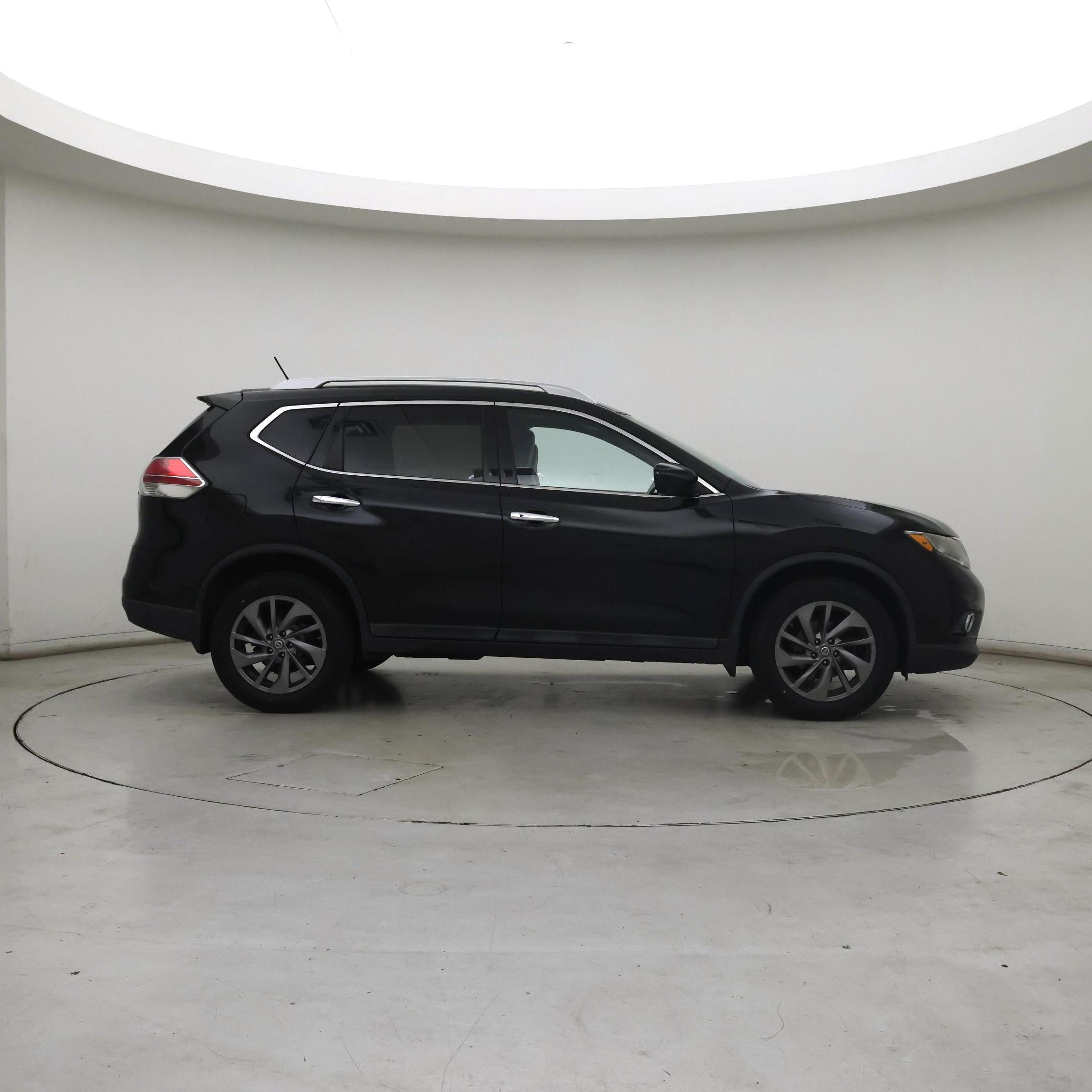 Thumbnail: 2016 Nissan Rogue - 7
