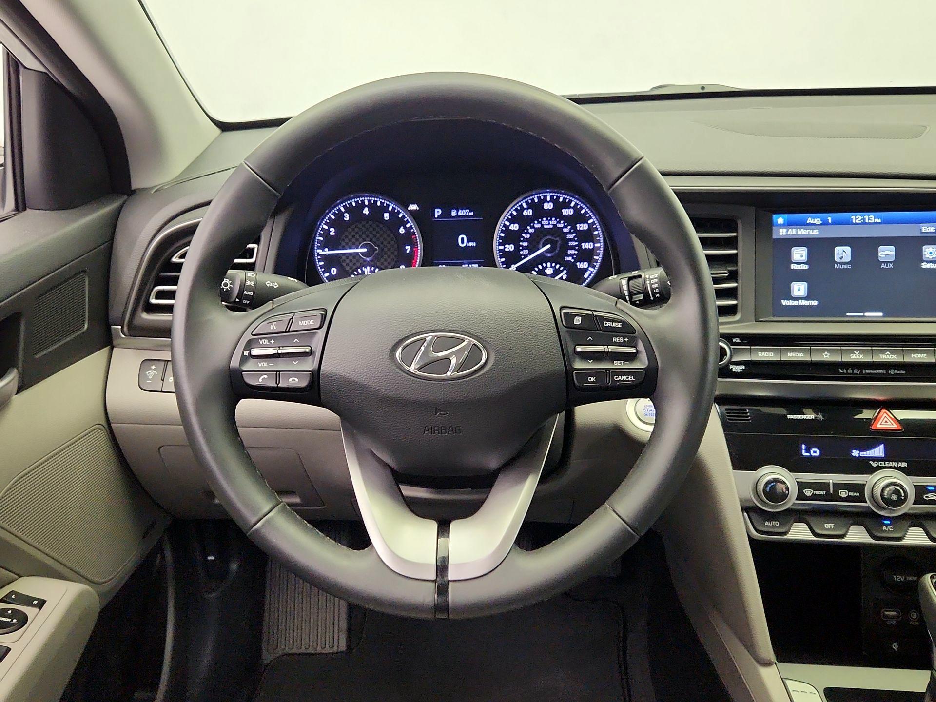 Thumbnail: 2019 Hyundai Elantra - 10