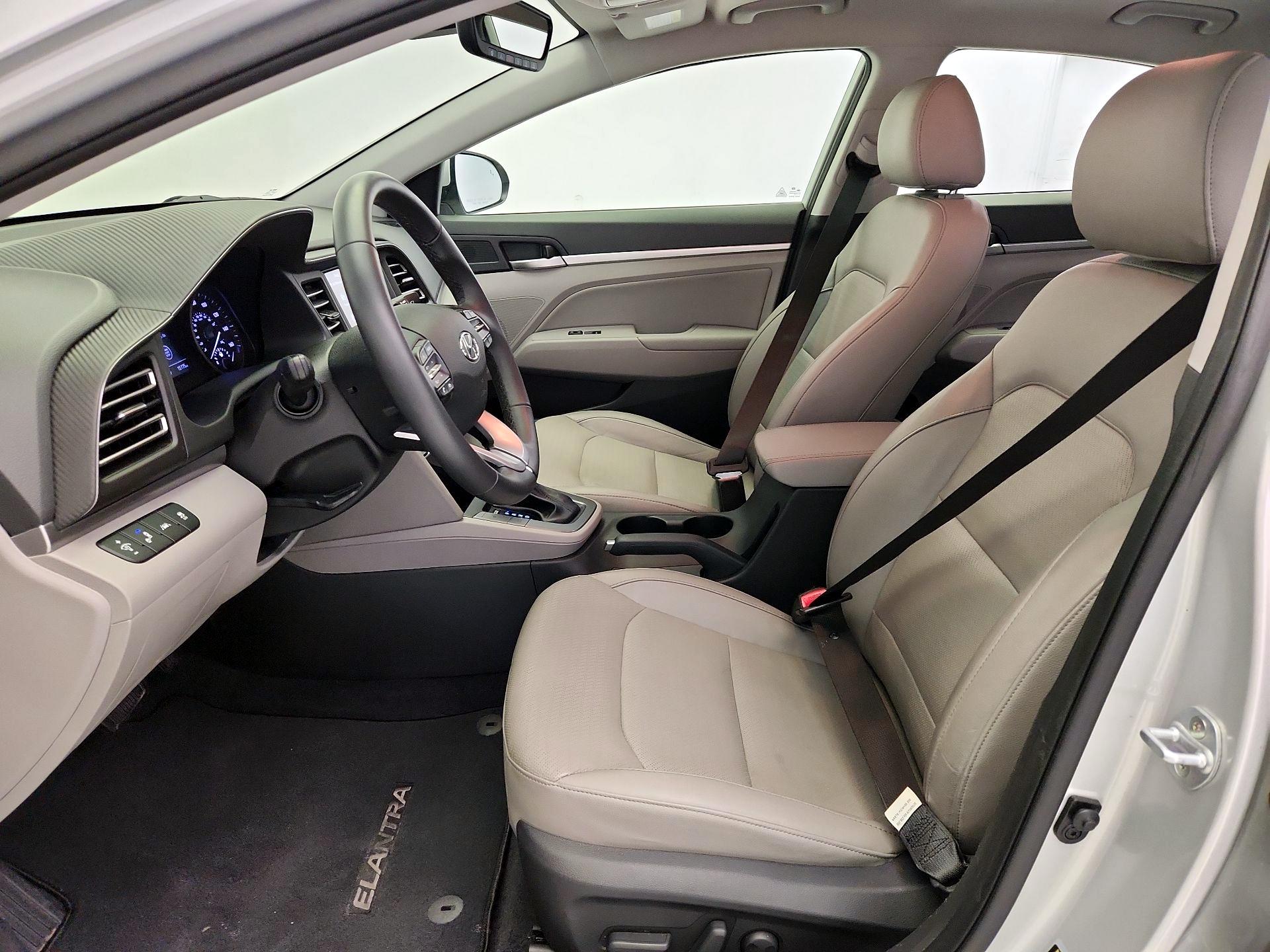 Thumbnail: 2019 Hyundai Elantra - 11