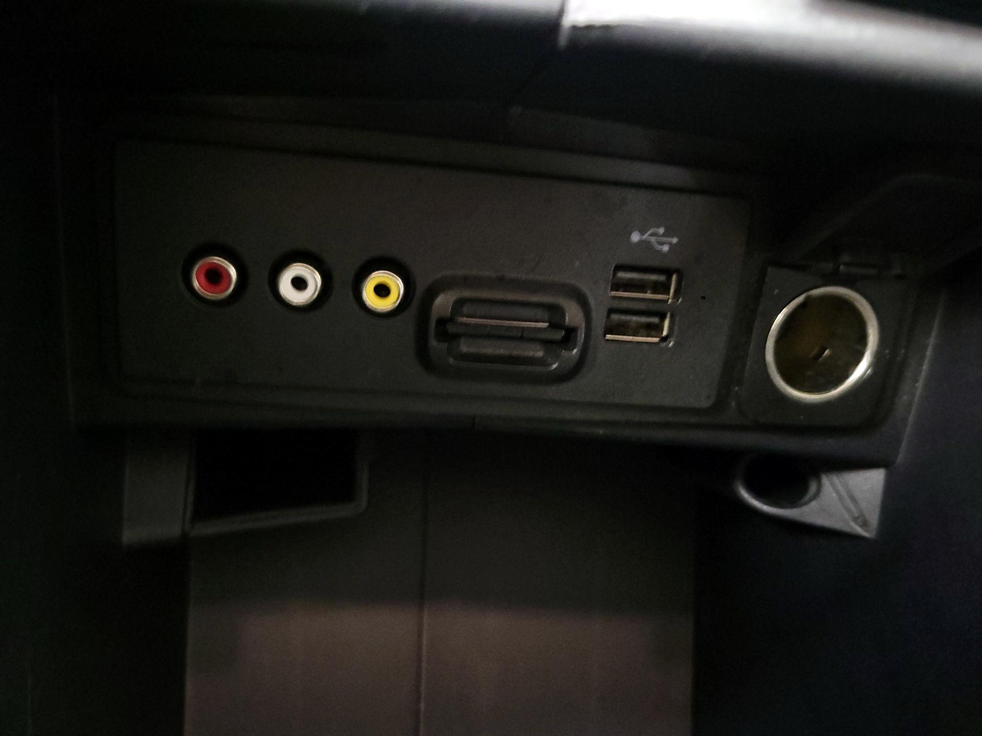 Thumbnail: 2014 Ford Fusion - 18
