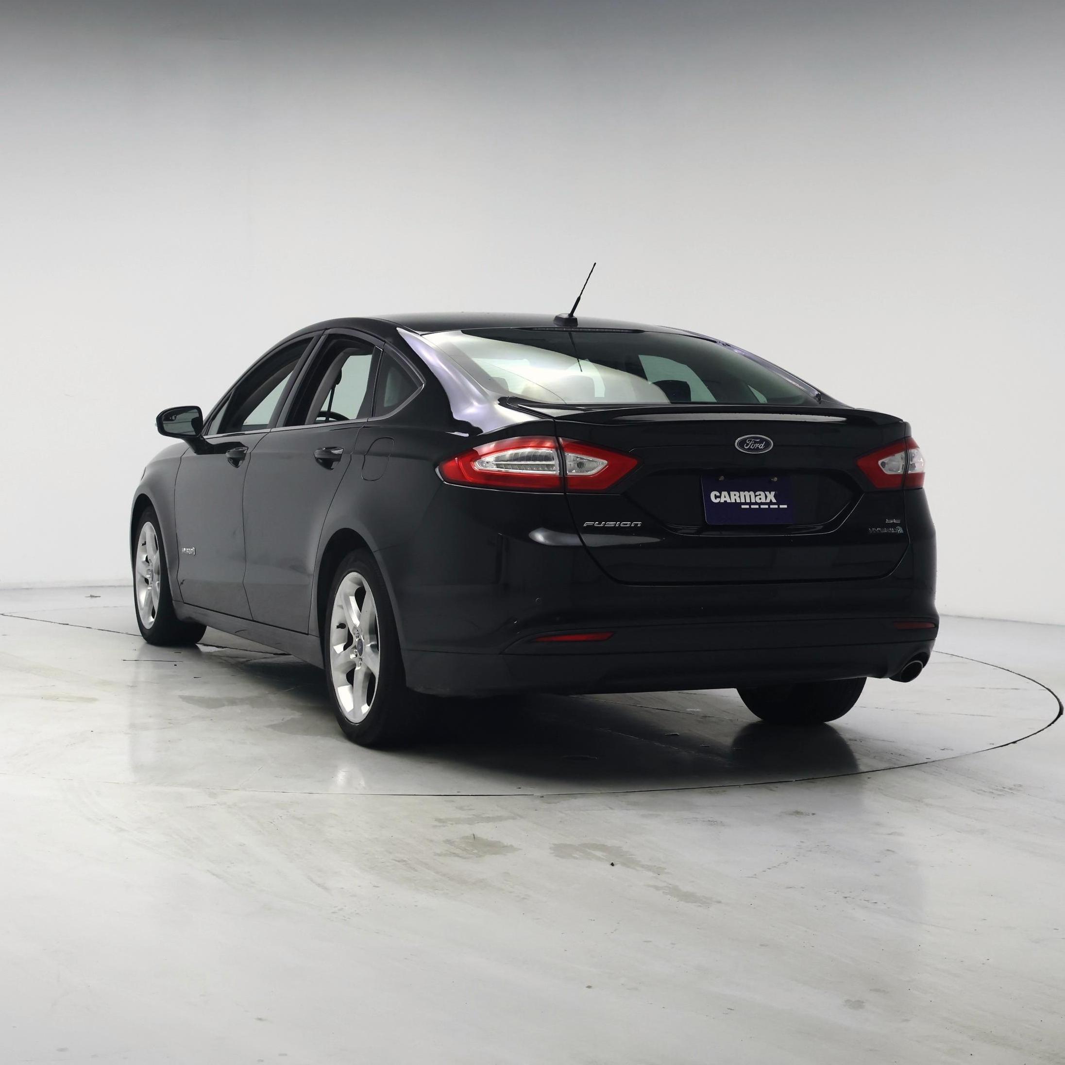 Thumbnail: 2014 Ford Fusion - 2